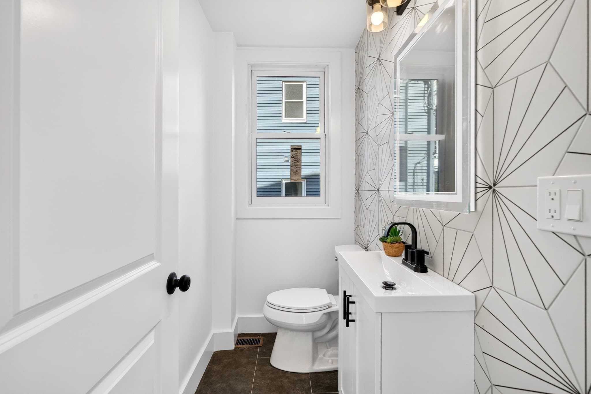 Condominium at 46 Walden St # 46, Cambridge MA 02140, Cambridge, photo 12 of 29