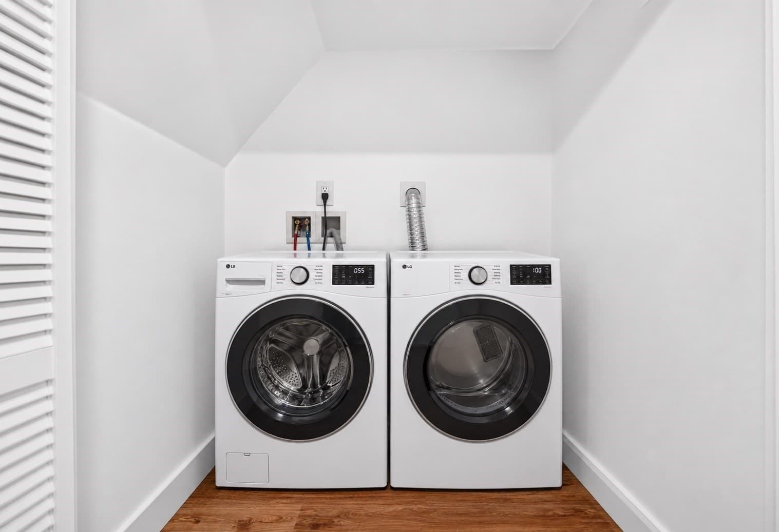 Condominium at 46 Walden St # 46, Cambridge MA 02140, Cambridge, photo 26 of 29