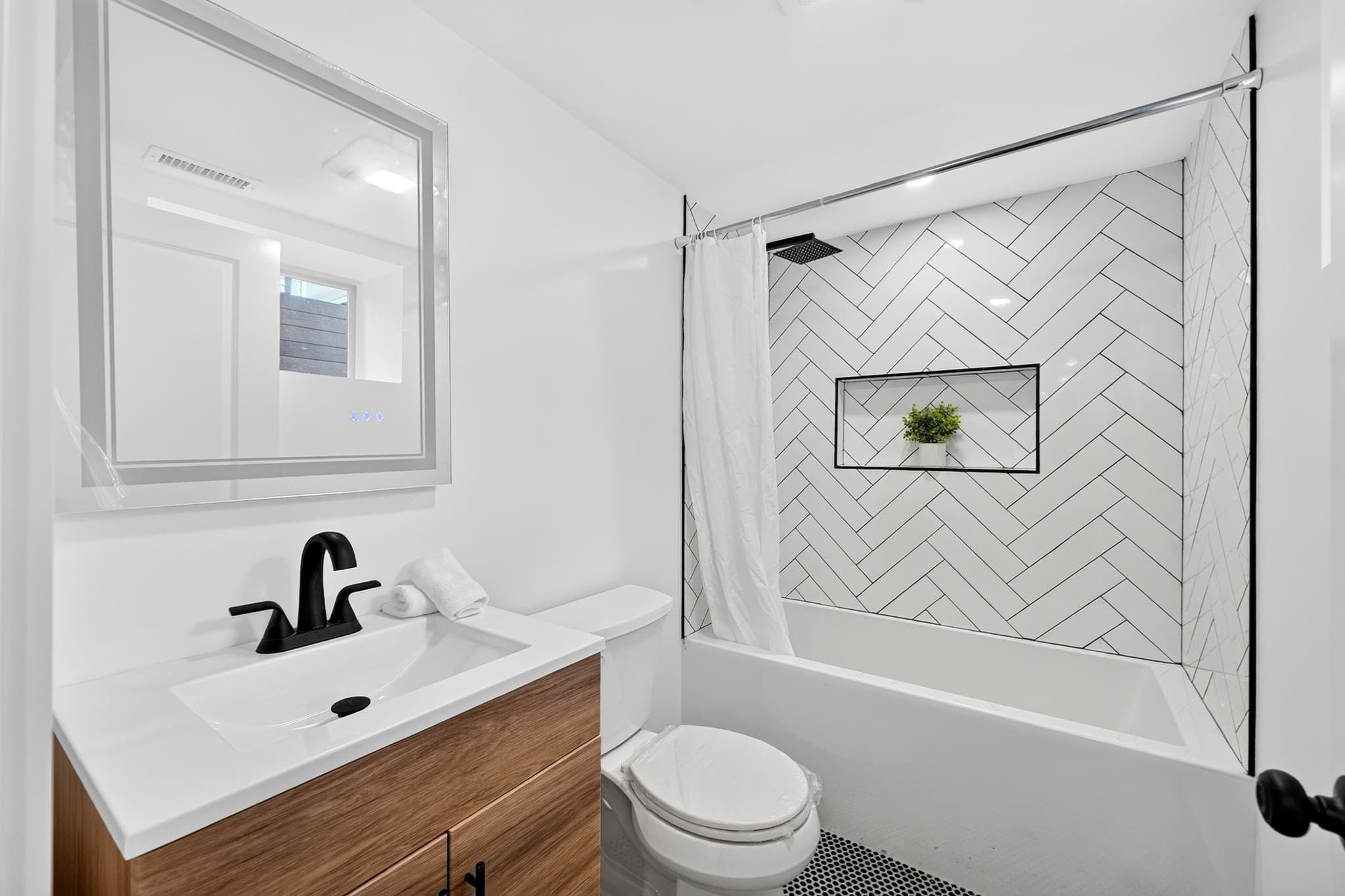 Condominium at 46 Walden St # 46, Cambridge MA 02140, Cambridge, photo 22 of 29