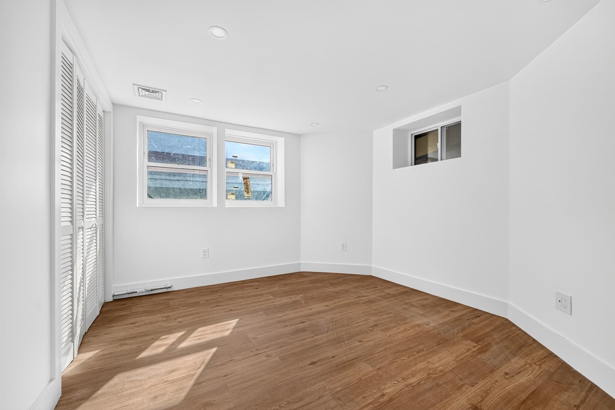 Condominium at 46 Walden St # 46, Cambridge MA 02140, Cambridge, photo 24 of 29