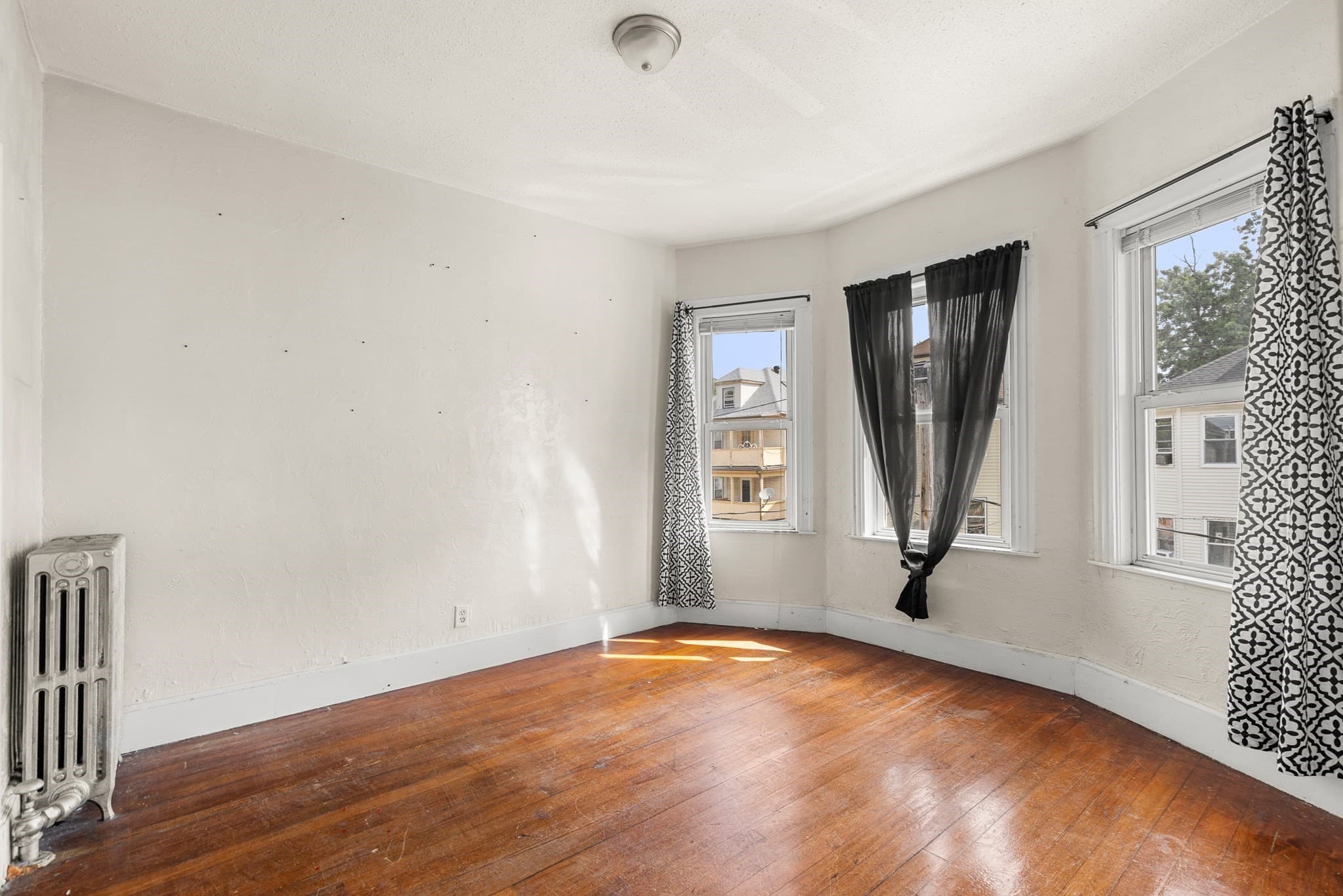 3 Family at 39-41 Millet Street, Boston MA 02124, Boston, photo 13 of 34