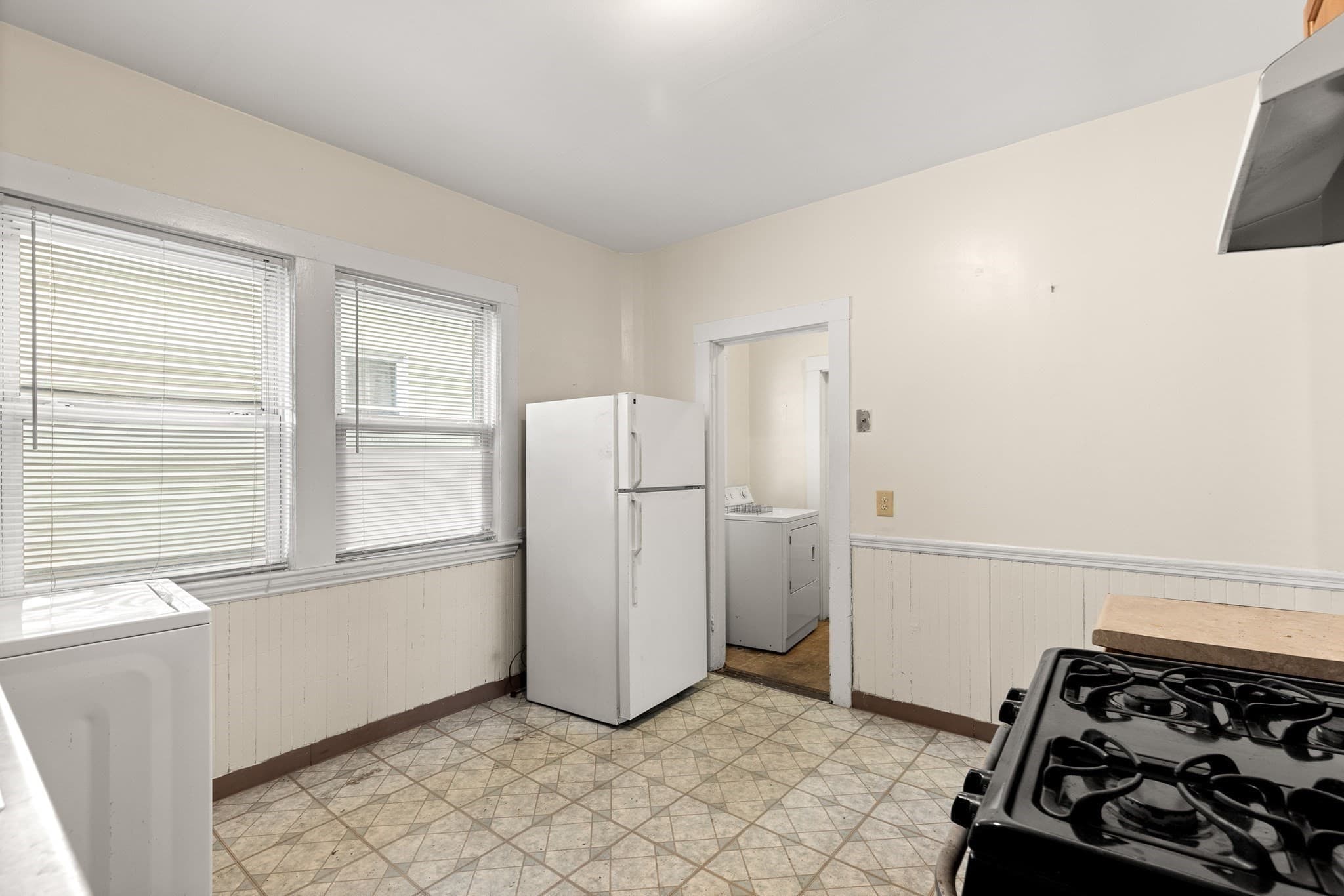 3 Family at 39-41 Millet Street, Boston MA 02124, Boston, photo 14 of 34