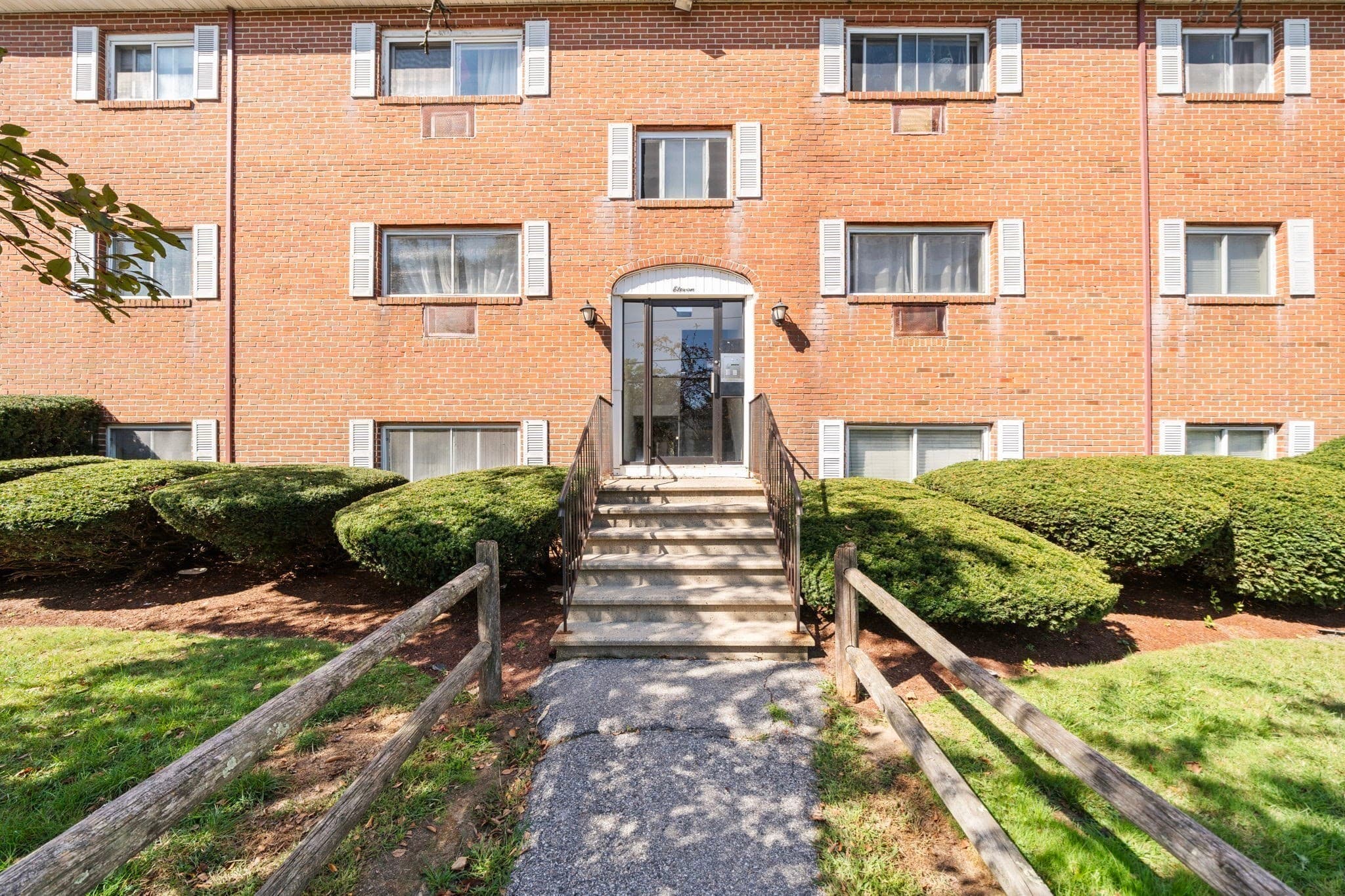 11 Glen Ave # 28, Chelmsford MA 01824