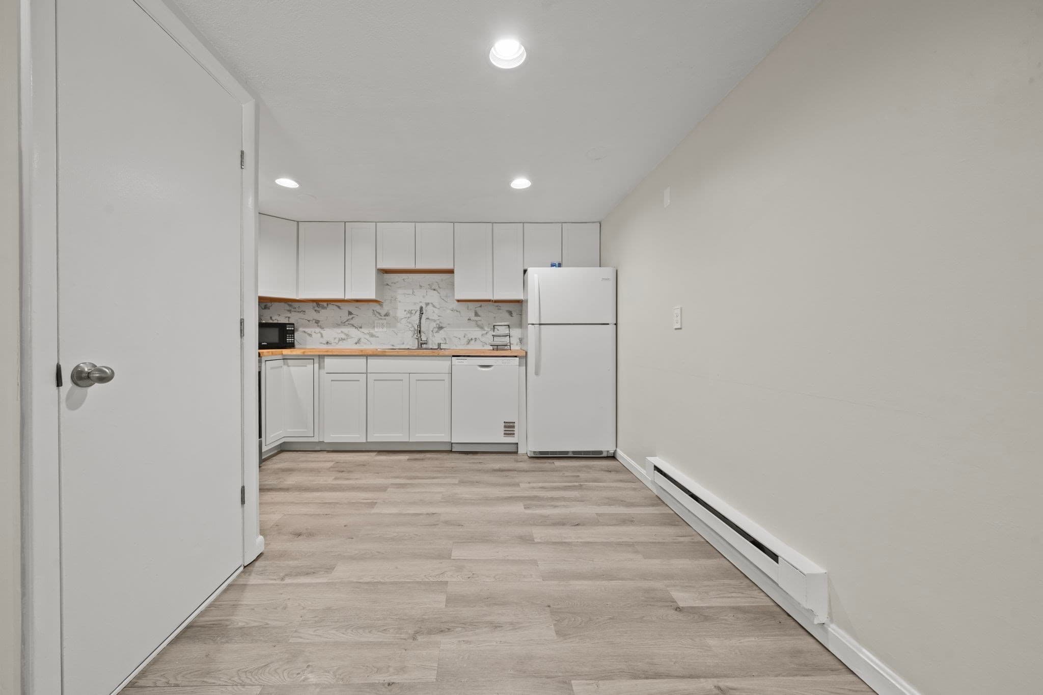 Condominium at 11 Glen Ave # 28, Chelmsford MA 01824, Chelmsford, photo 20 of 41