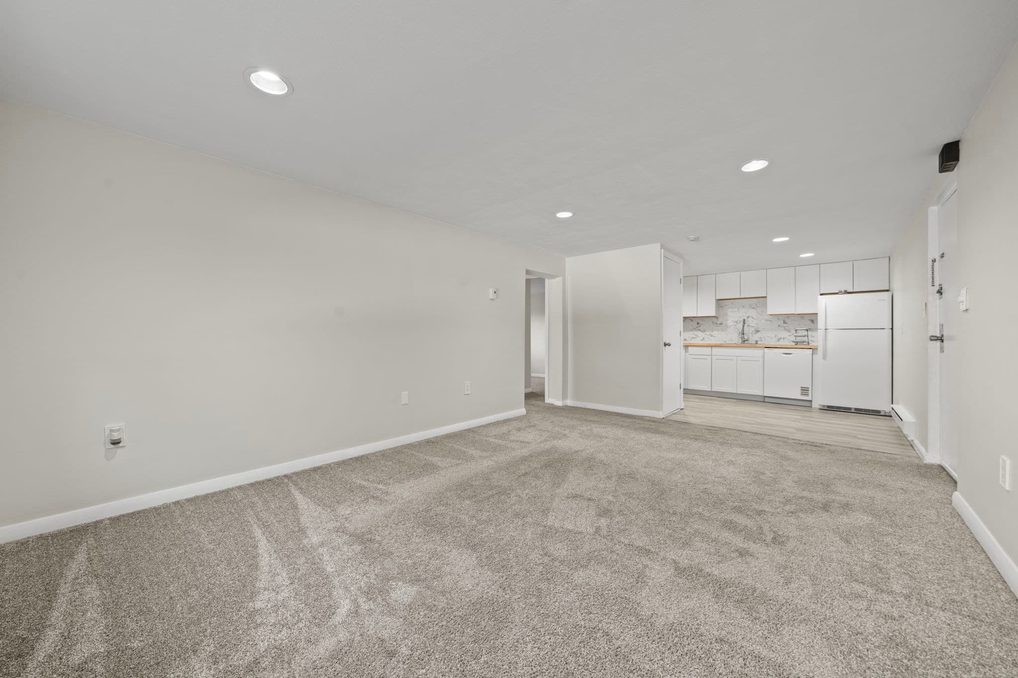 Condominium at 11 Glen Ave # 28, Chelmsford MA 01824, Chelmsford, photo 25 of 41