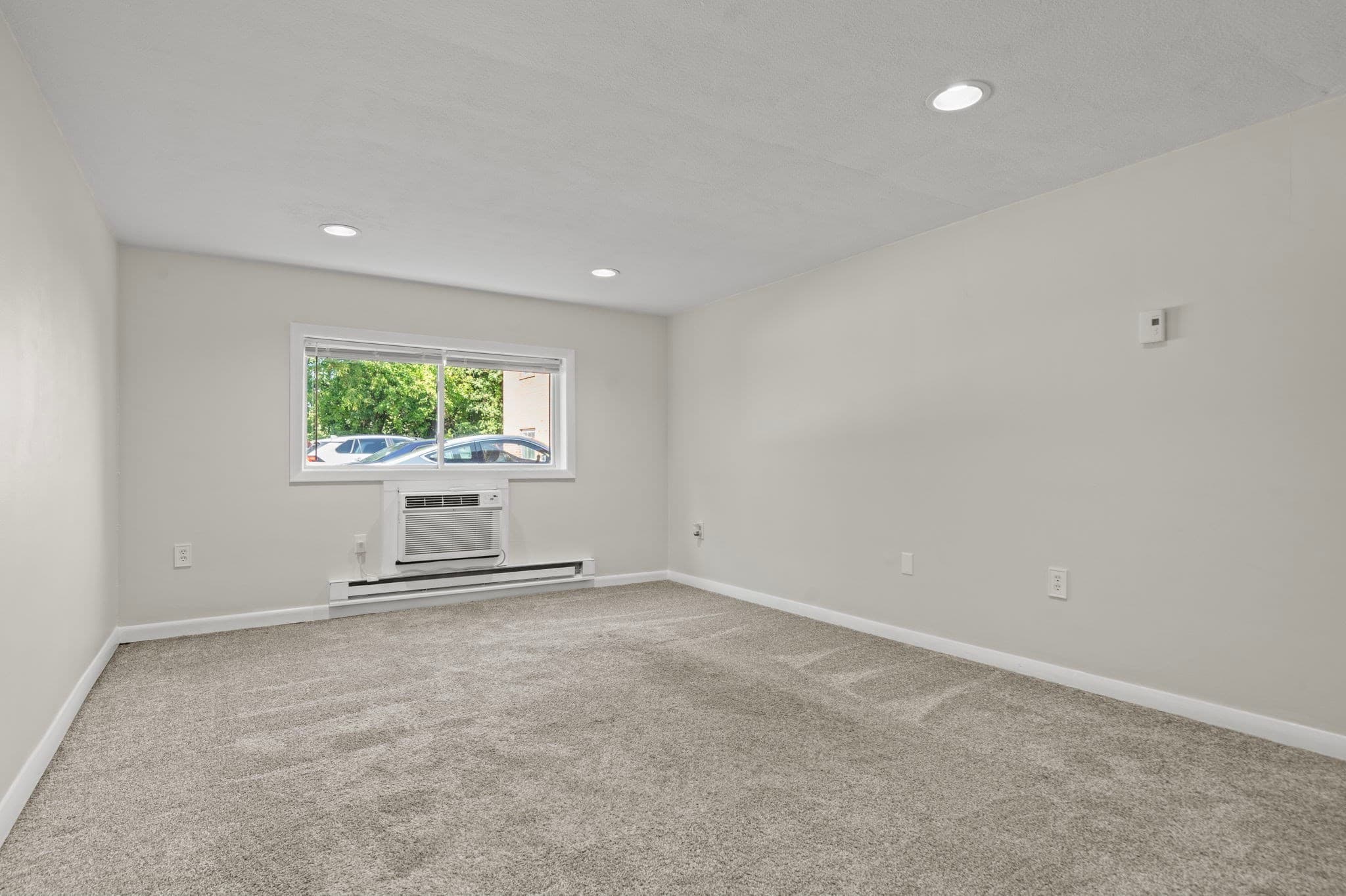 Condominium at 11 Glen Ave # 28, Chelmsford MA 01824, Chelmsford, photo 21 of 41