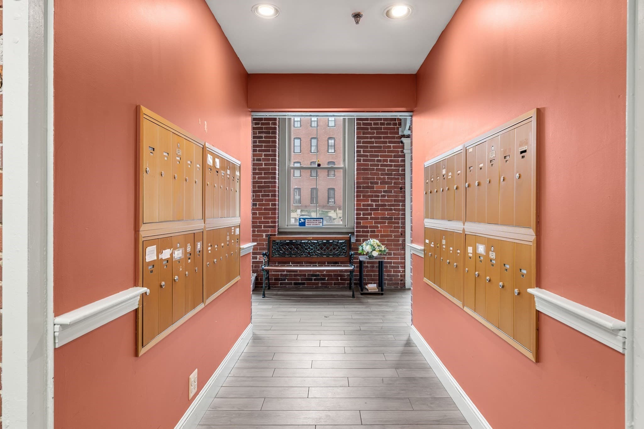Condominium at 21 Wingate # 402, Haverhill MA 01810, Haverhill, photo 26 of 40