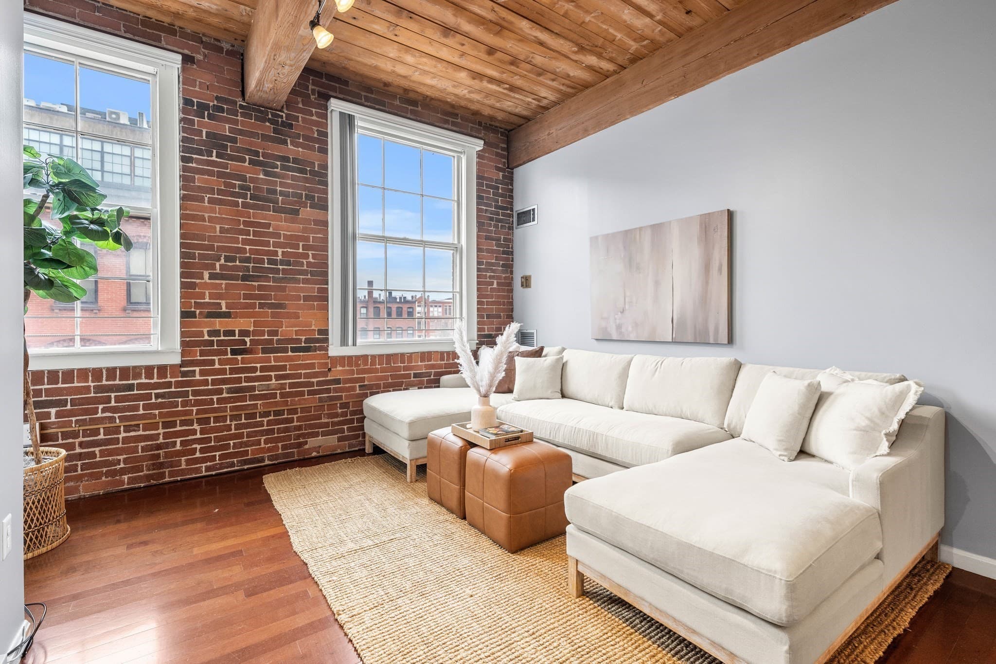 Condominium at 21 Wingate # 402, Haverhill MA 01810, Haverhill, photo 9 of 40