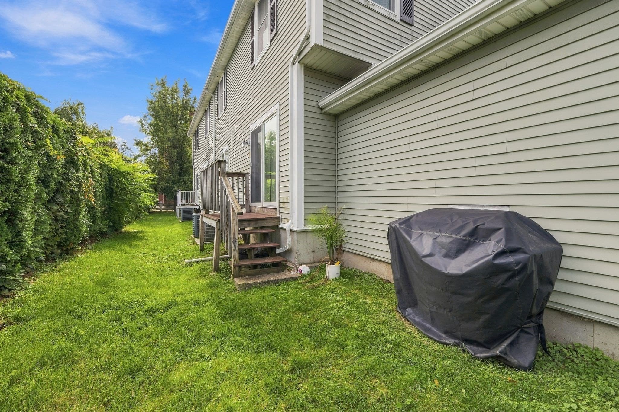 Condominium at 117 Ingell St # B, Taunton MA 02780, Taunton, photo 33 of 40