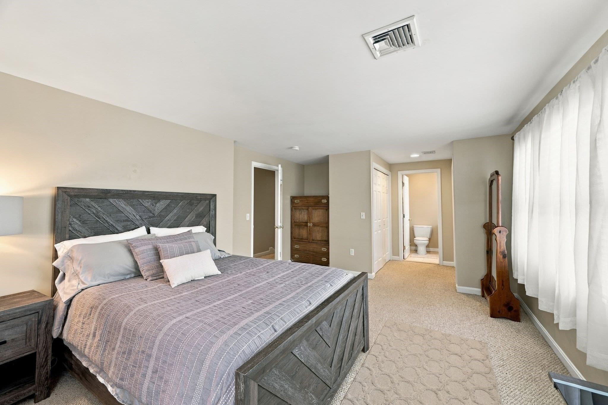 Condominium at 117 Ingell St # B, Taunton MA 02780, Taunton, photo 18 of 40