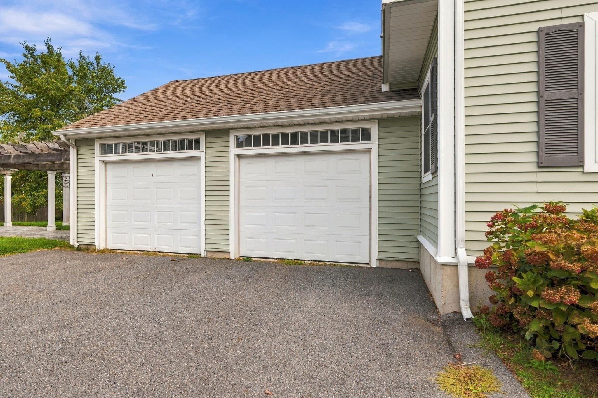Condominium at 117 Ingell St # B, Taunton MA 02780, Taunton, photo 37 of 40