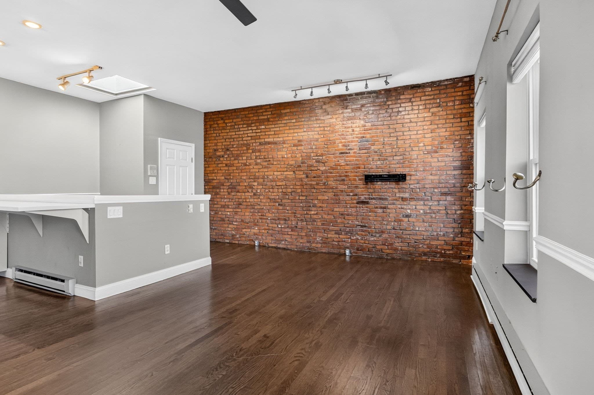 Condominium at 11 Medford St # 3, Chelsea MA 02150, Chelsea, photo 3 of 18