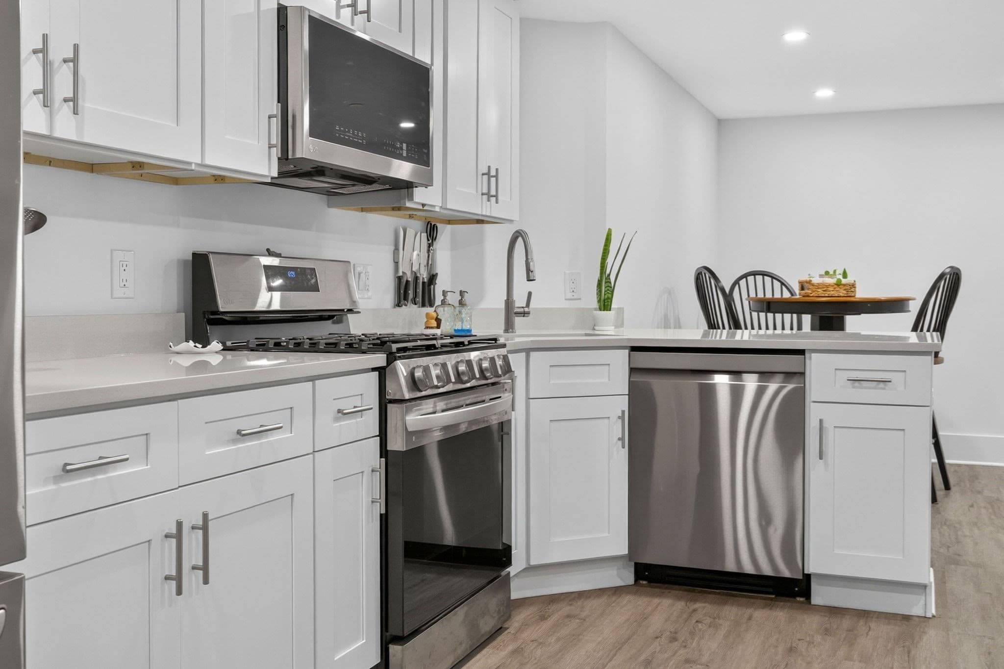 Condominium at 79 Maple Street # 1, Boston MA 02136, Boston, photo 4 of 23