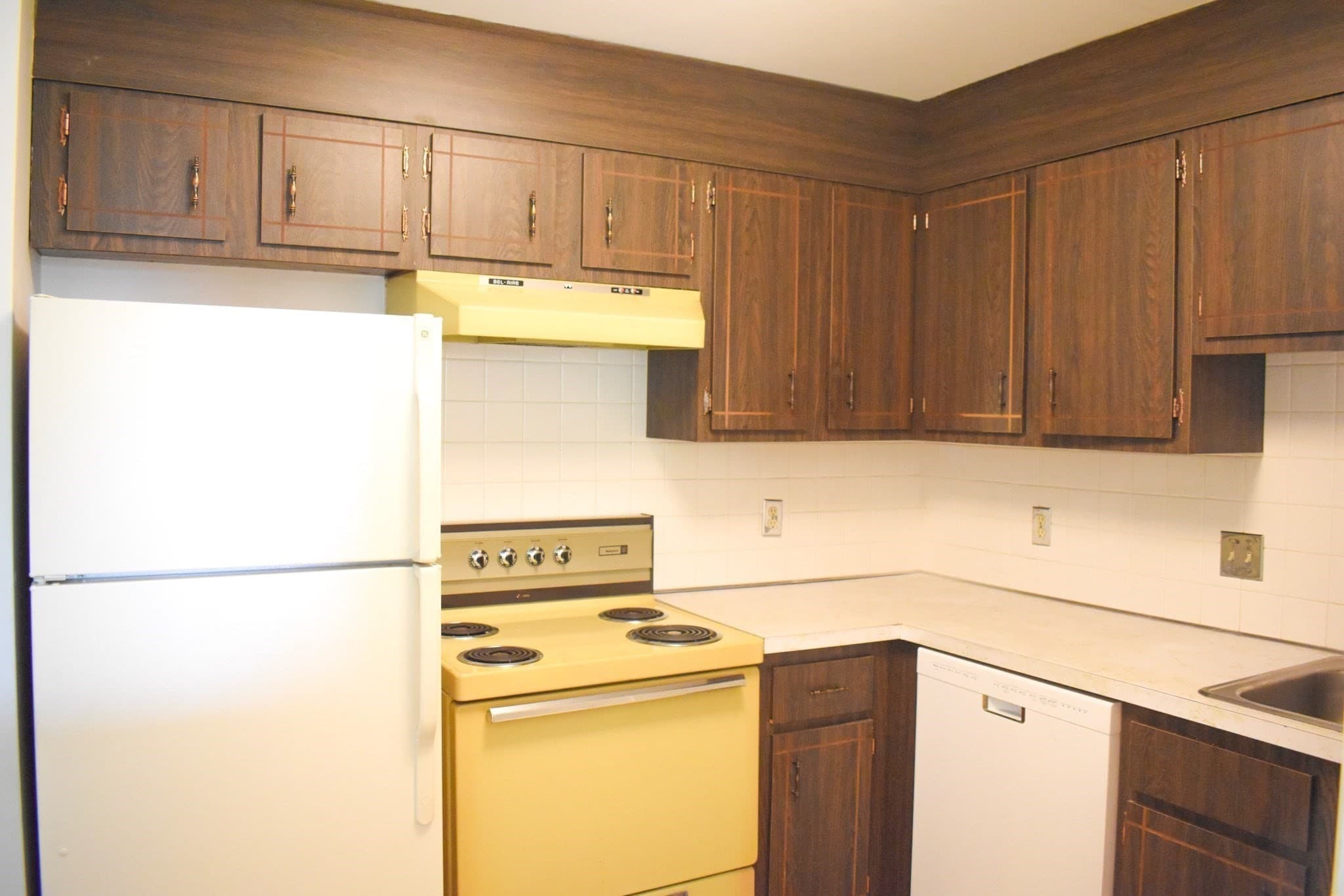 Condominium at 100 Grand View Avenue # 10C, Quincy MA 02170, Quincy, photo 3 of 16