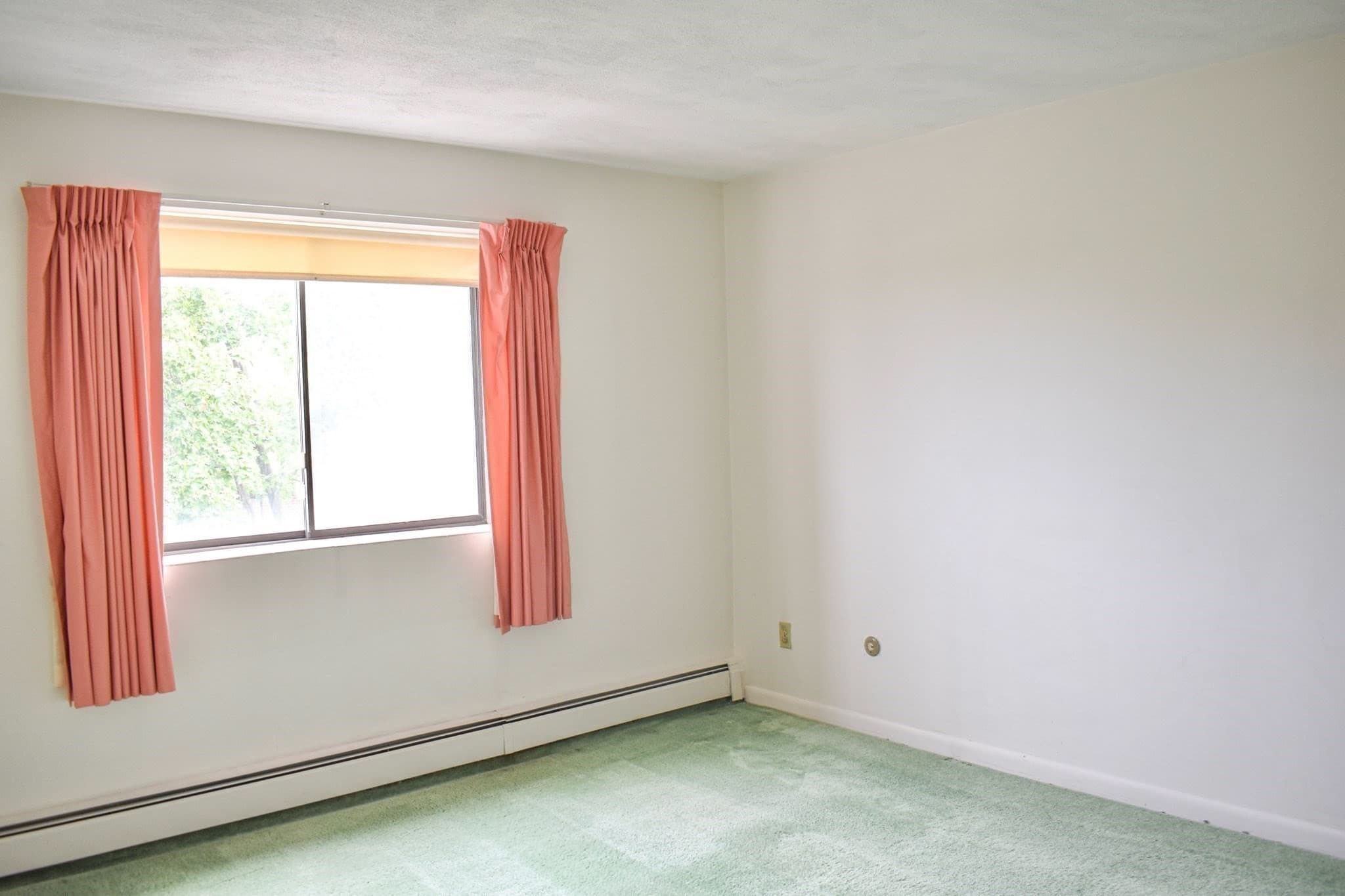 Condominium at 100 Grand View Avenue # 10C, Quincy MA 02170, Quincy, photo 11 of 16