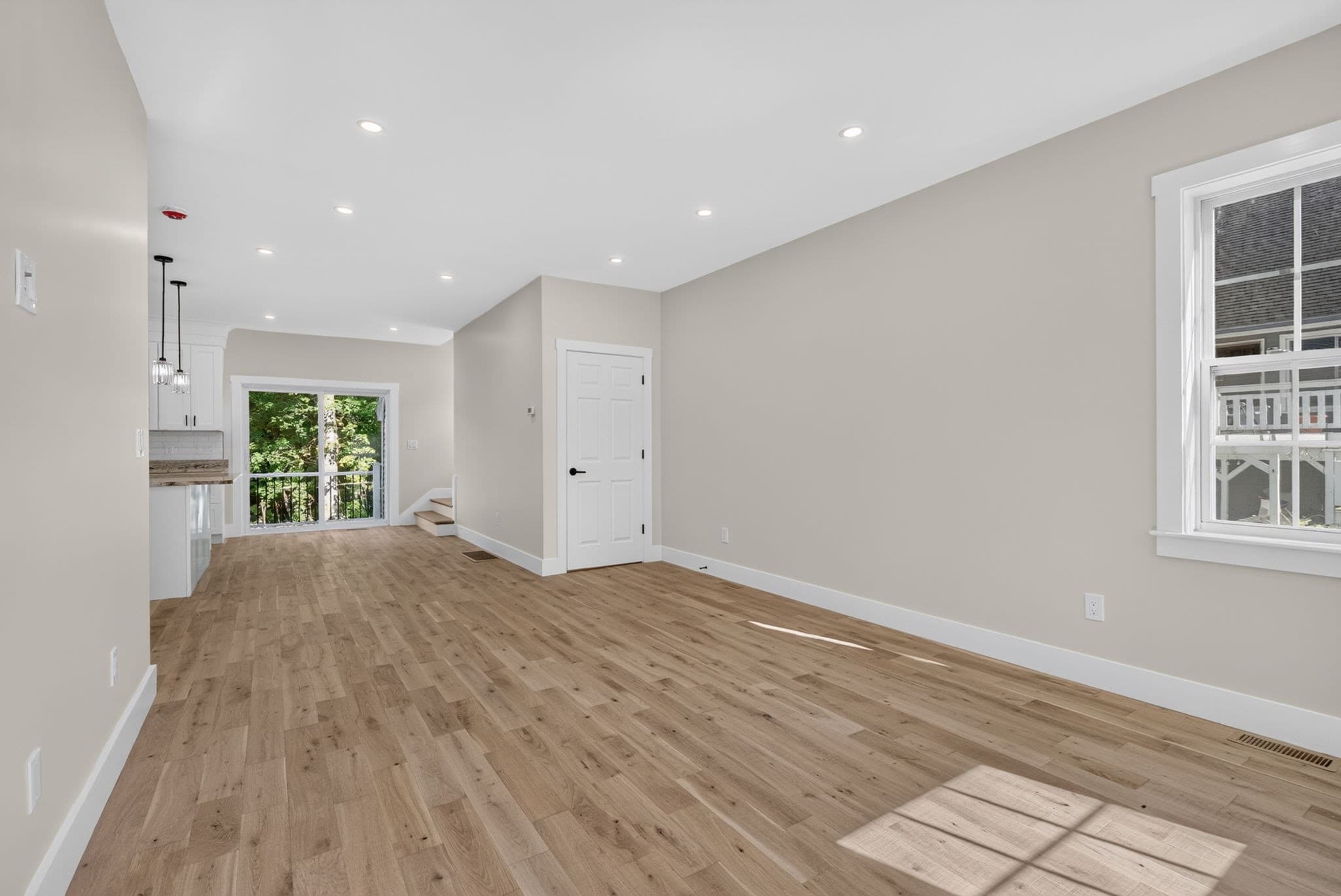 Single Family Residence at 11 Lorenzo Street, Worcester MA 01604, Worcester, photo 5 of 35