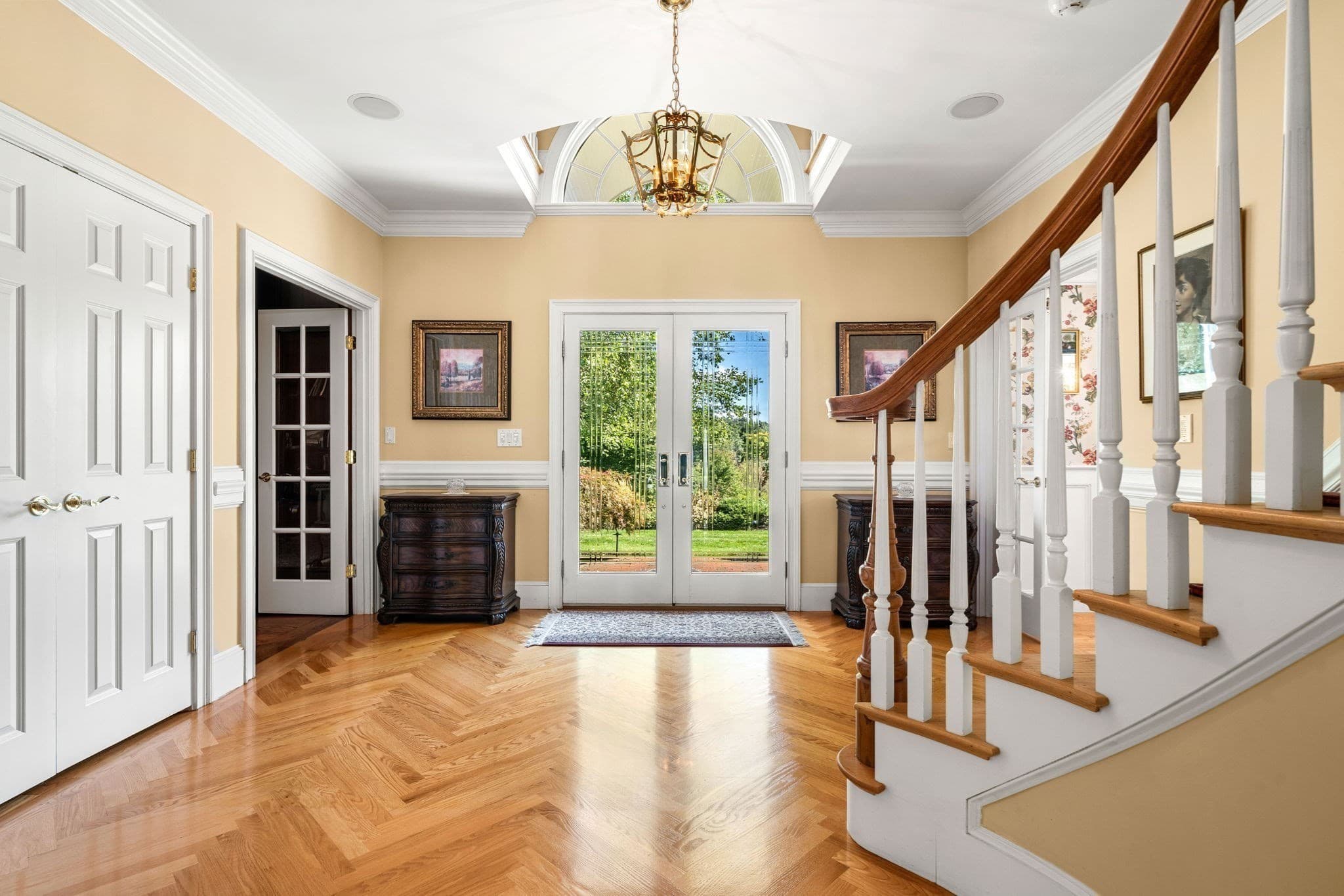 Single Family Residence at 55 S Main Street, Topsfield MA 01983, Topsfield, photo 5 of 42