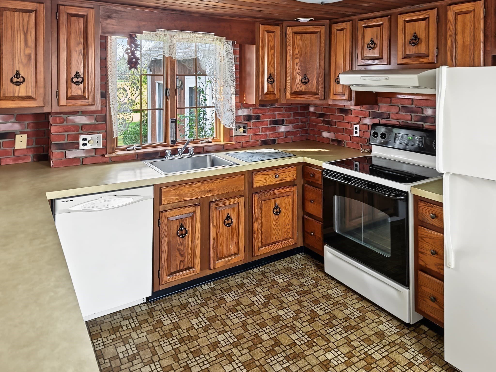 Single Family Residence at 170 Barton Rd, Greenfield MA 01301, Greenfield, photo 16 of 37