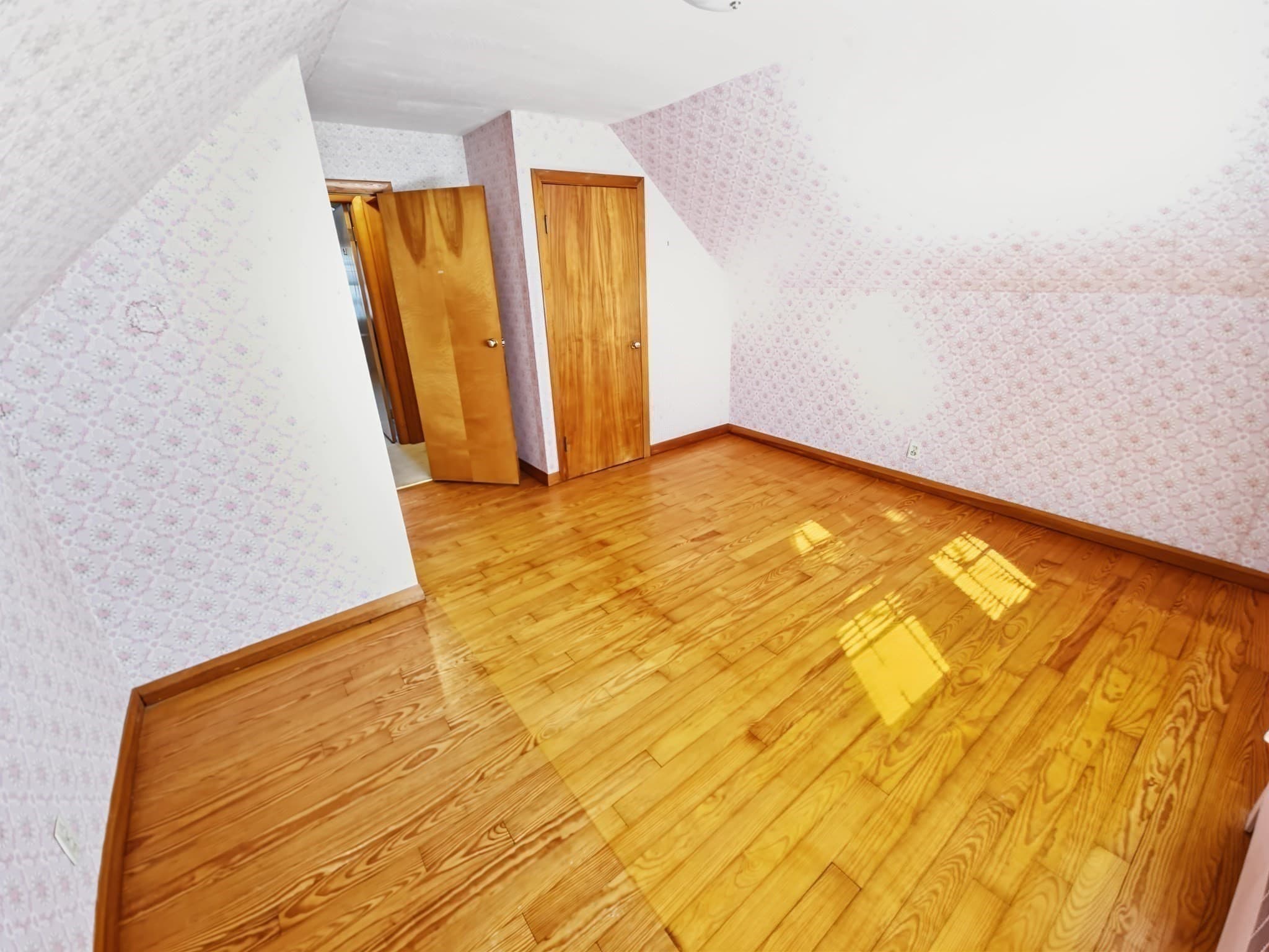 Single Family Residence at 170 Barton Rd, Greenfield MA 01301, Greenfield, photo 26 of 37