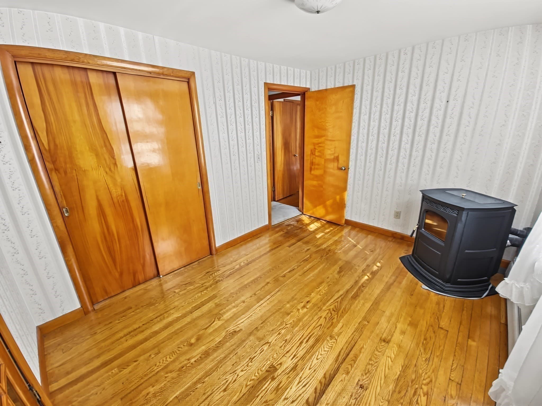 Single Family Residence at 170 Barton Rd, Greenfield MA 01301, Greenfield, photo 22 of 37