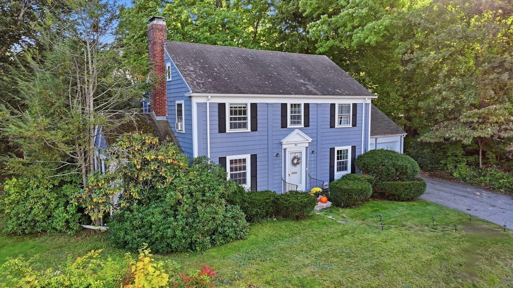 1 Algonquin Rd, Worcester MA 01609