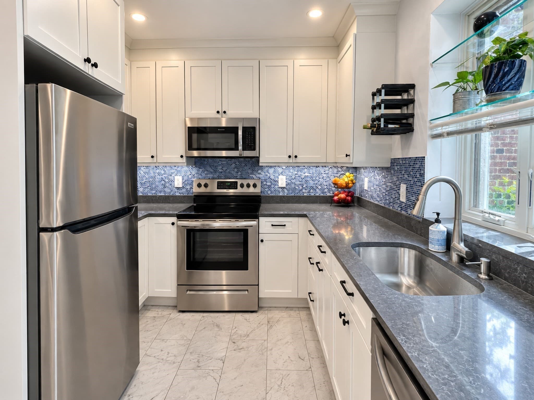 Condominium at 86 Griggs Rd # 14, Brookline MA 02446, Brookline, photo 10 of 30
