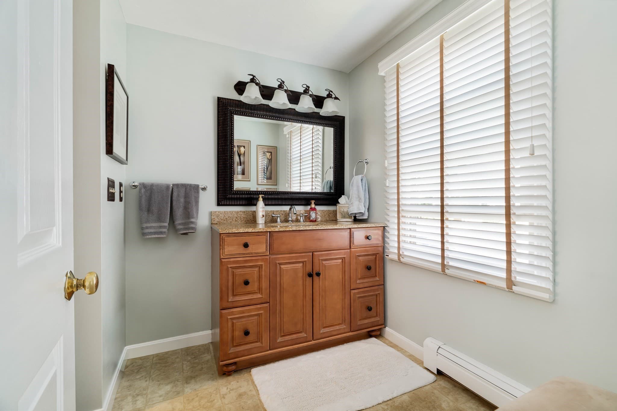 Condominium at 13 Fieldstone St # 13, Upton MA 01568, Upton, photo 20 of 42