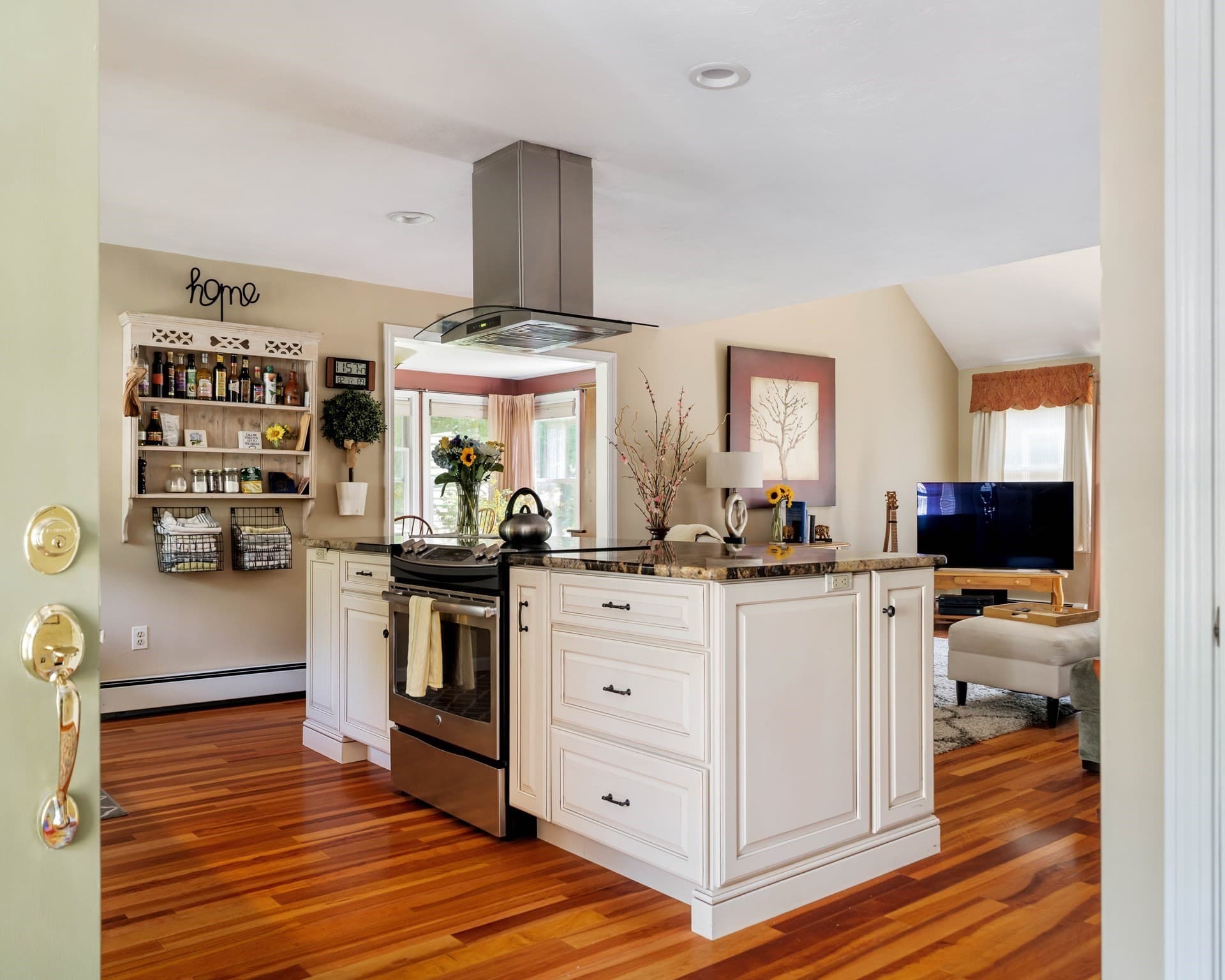 Condominium at 13 Fieldstone St # 13, Upton MA 01568, Upton, photo 4 of 42