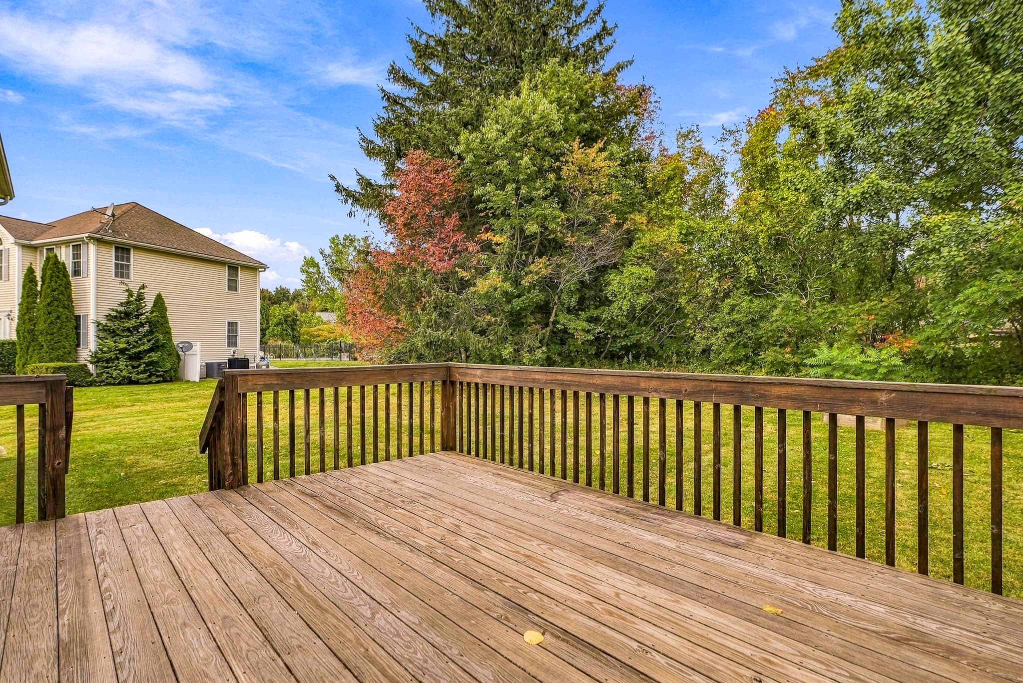 Single Family Residence at 10 Jonathan Cir, Rutland MA 01543, Rutland, photo 13 of 42