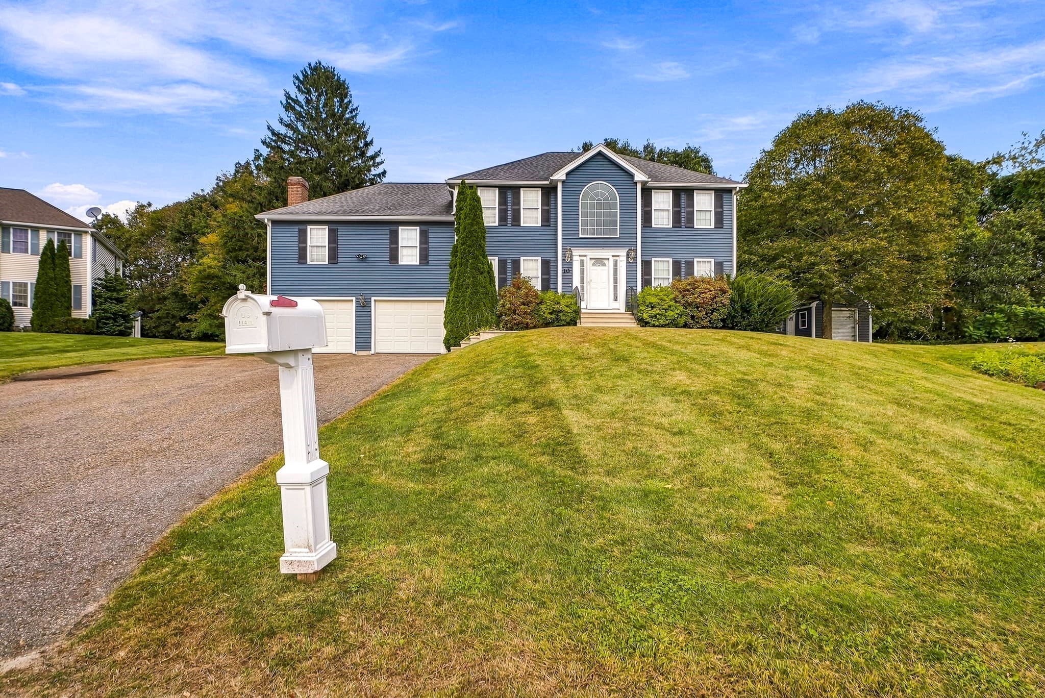 Single Family Residence at 10 Jonathan Cir, Rutland MA 01543, Rutland, photo 8 of 42