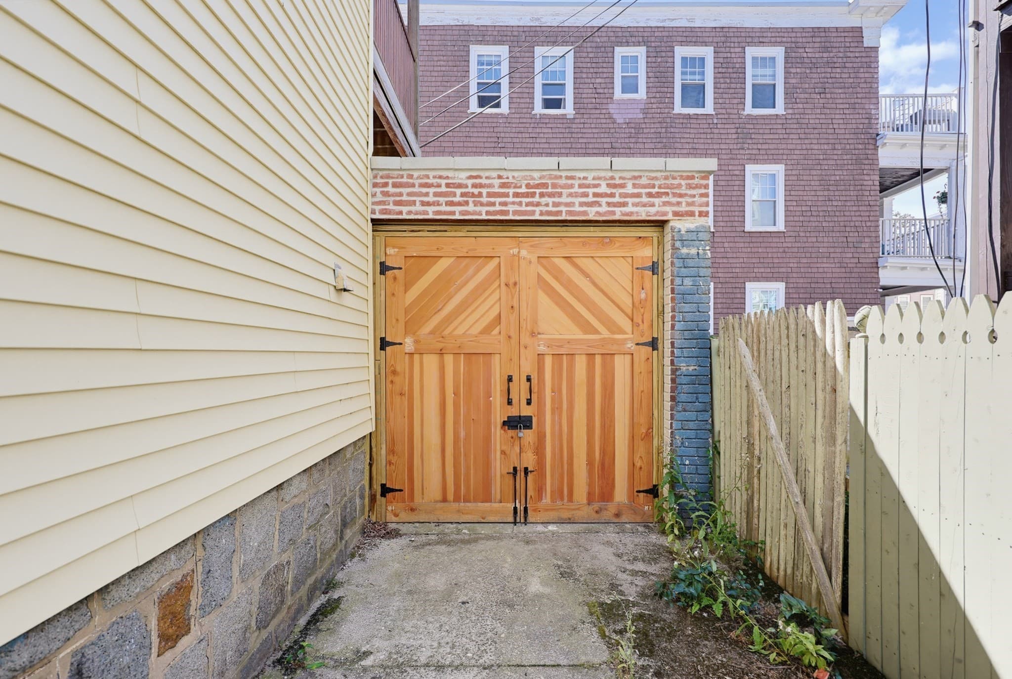 Condominium at 185 Savin Hill Ave # 2, Boston MA 02125, Boston, photo 24 of 25