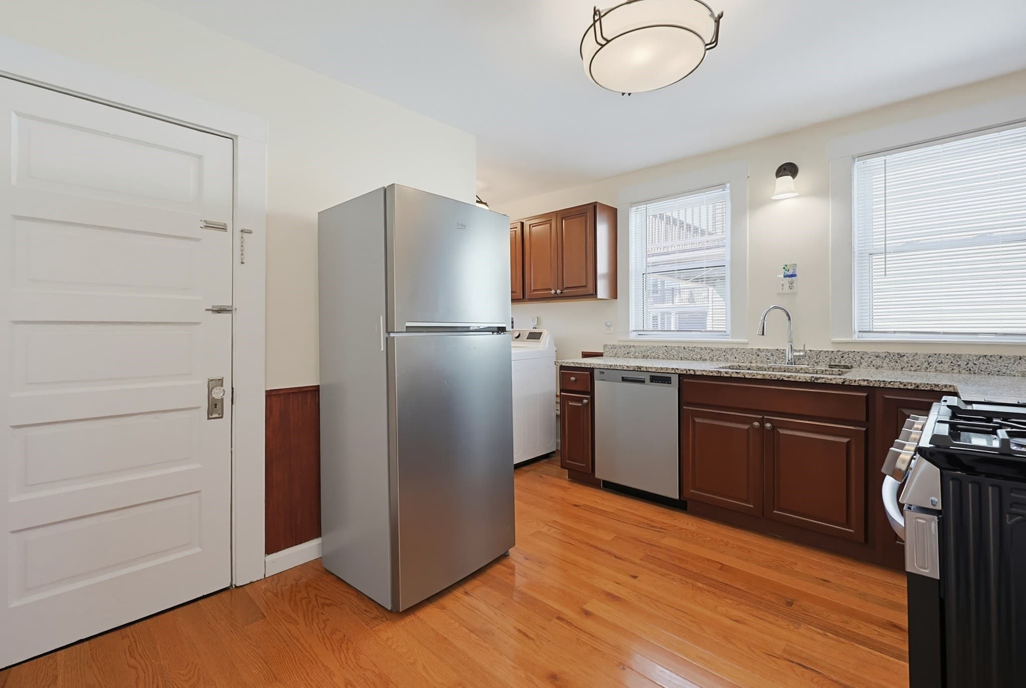 Condominium at 185 Savin Hill Ave # 2, Boston MA 02125, Boston, photo 11 of 25
