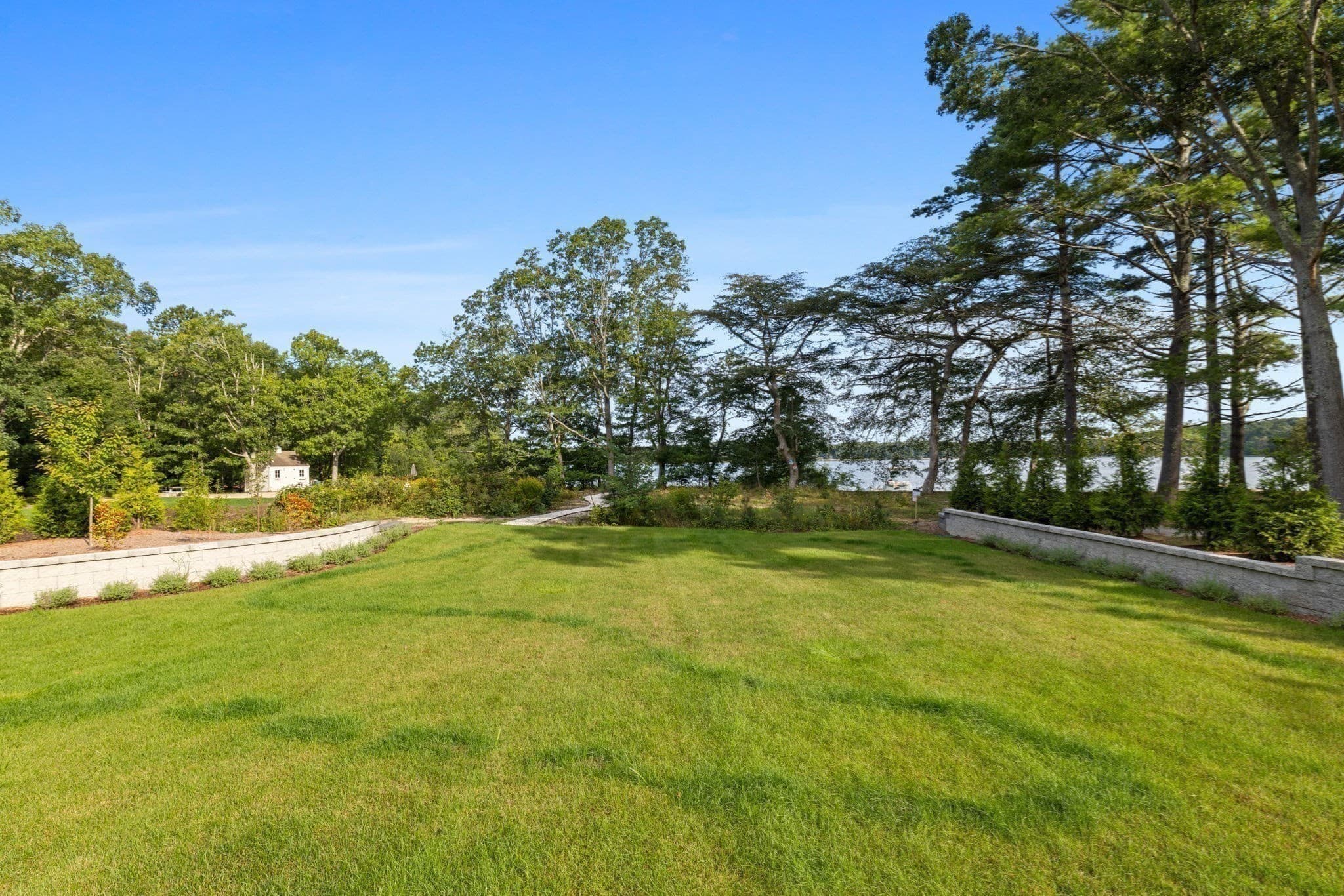 Single Family Residence at 26 Wheeler Rd, Mashpee MA 02649, Mashpee, photo 39 of 42
