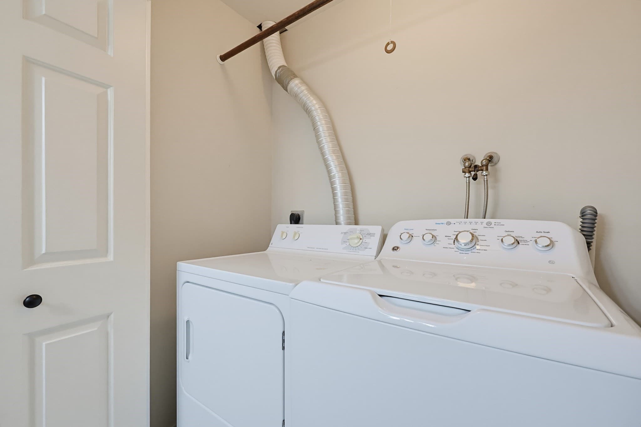 Condominium at 1 Victoria Drive # 2, Auburn MA 01501, Auburn, photo 20 of 41