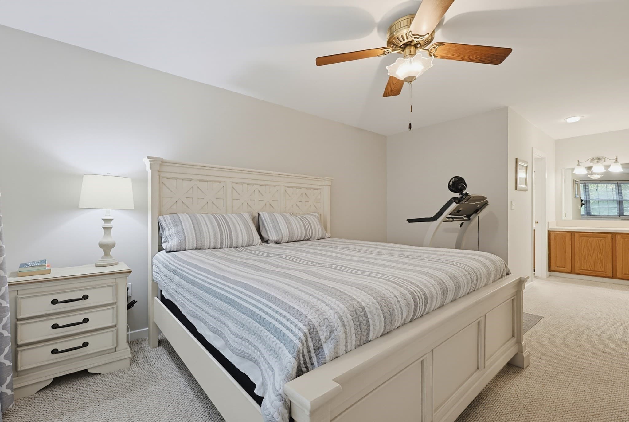 Condominium at 1 Victoria Drive # 2, Auburn MA 01501, Auburn, photo 24 of 41