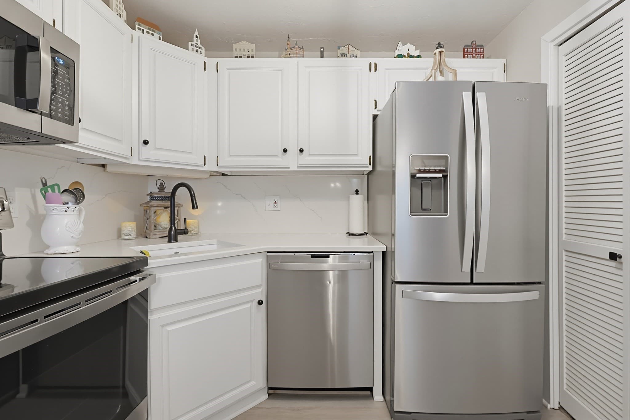 Condominium at 1 Victoria Drive # 2, Auburn MA 01501, Auburn, photo 10 of 41