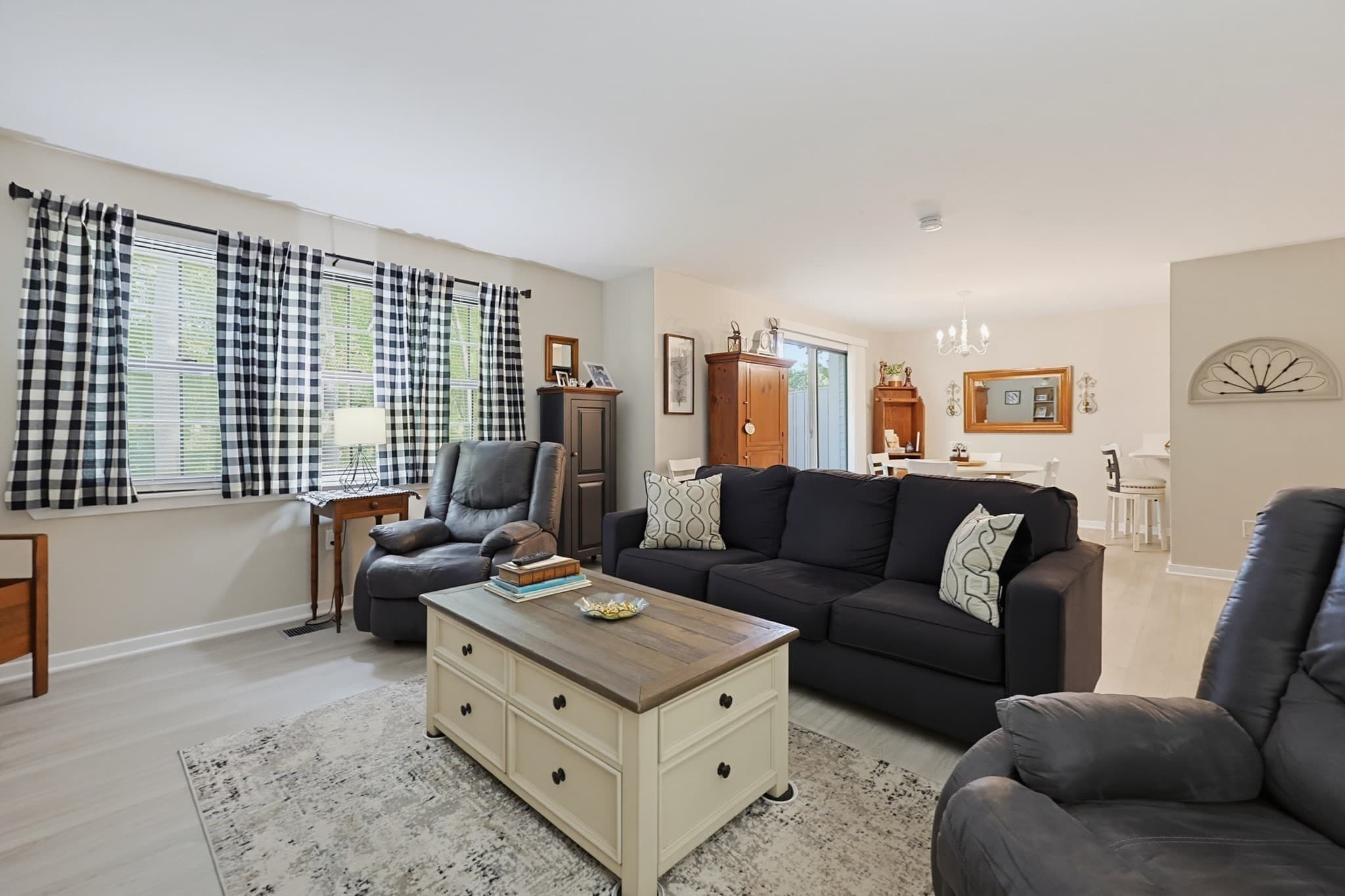 Condominium at 1 Victoria Drive # 2, Auburn MA 01501, Auburn, photo 15 of 41