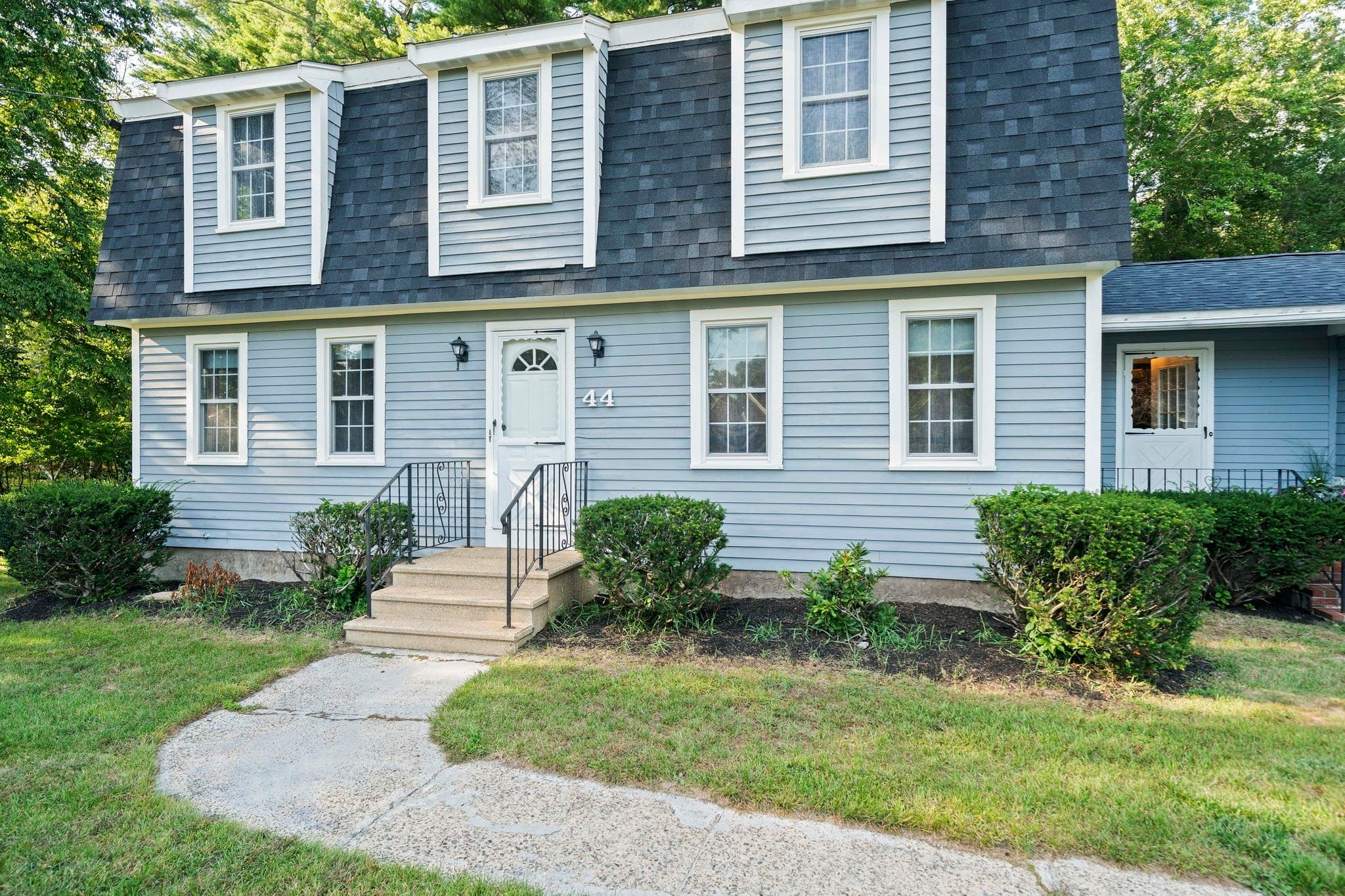Single Family Residence at 44 Pine Island Rd, Hanover MA 02339, Hanover, photo 5 of 37