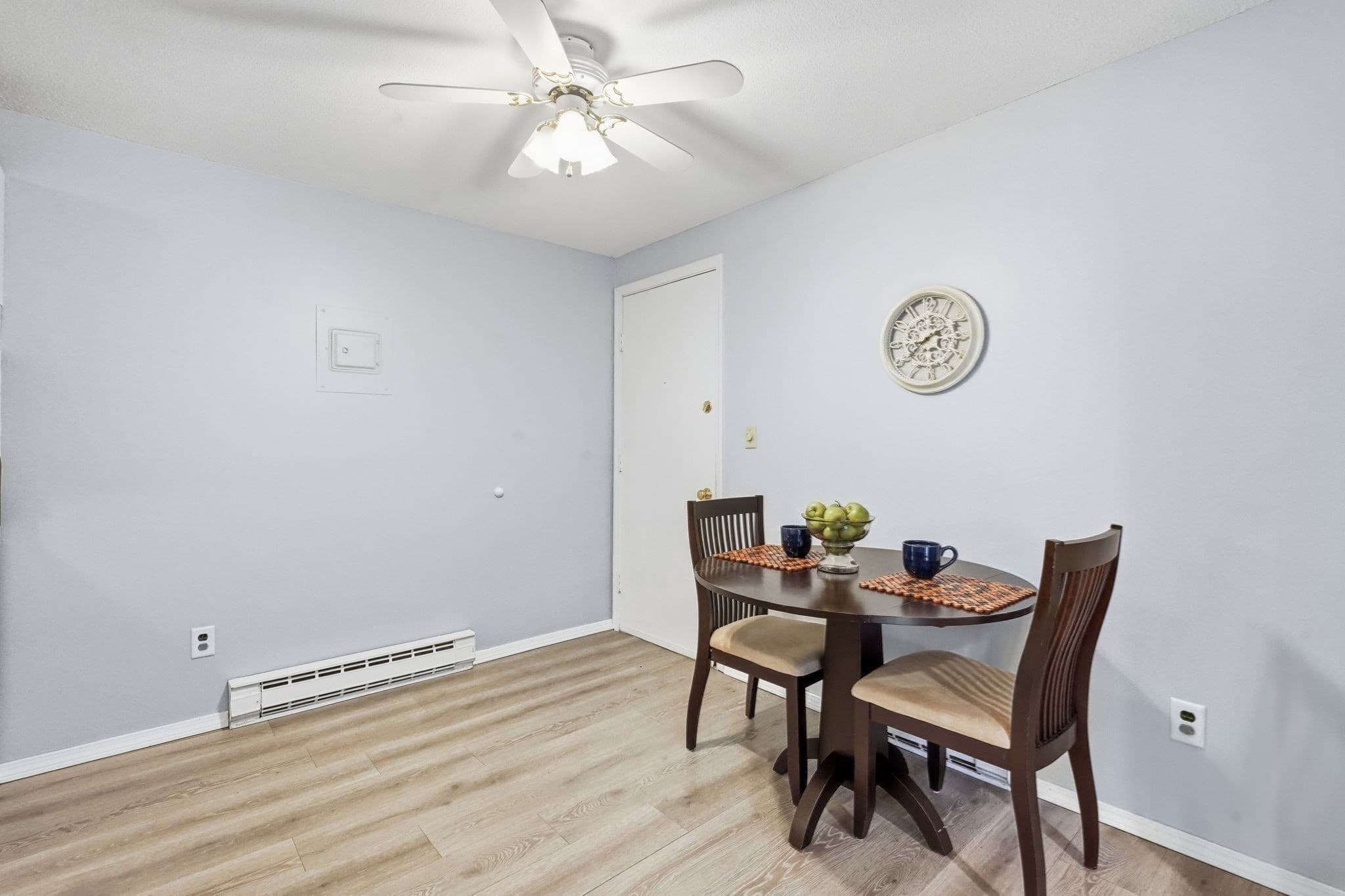 Condominium at 80 Damon Rd # 6308, Northampton MA 01060, Northampton, photo 8 of 42