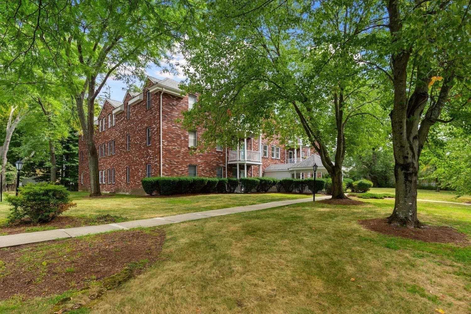 Condominium at 19 Paris St # 203, Medford MA 02155, Medford, photo 22 of 29