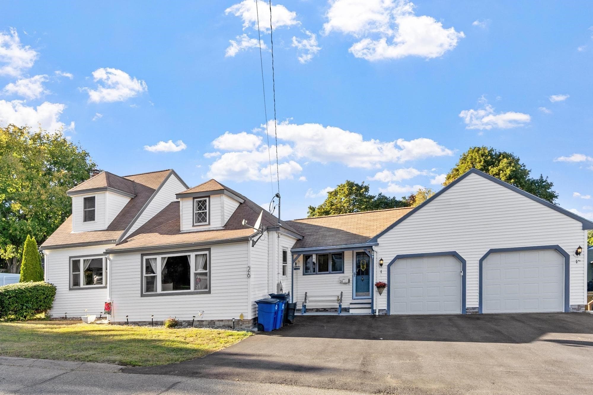 Single Family Residence at 26 Atlanta Street, Haverhill MA 01830, Haverhill, photo 2 of 42