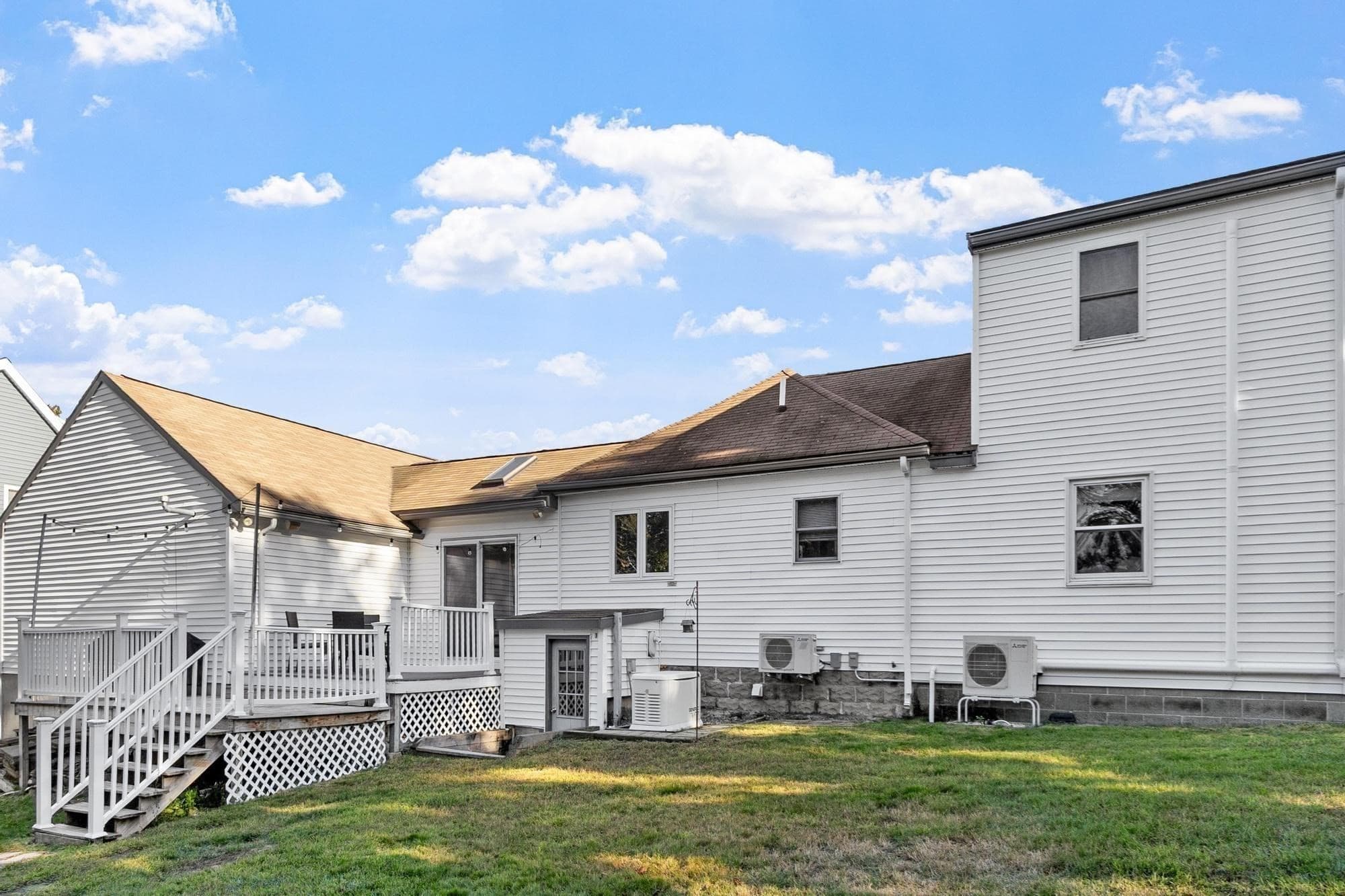 Single Family Residence at 26 Atlanta Street, Haverhill MA 01830, Haverhill, photo 6 of 42