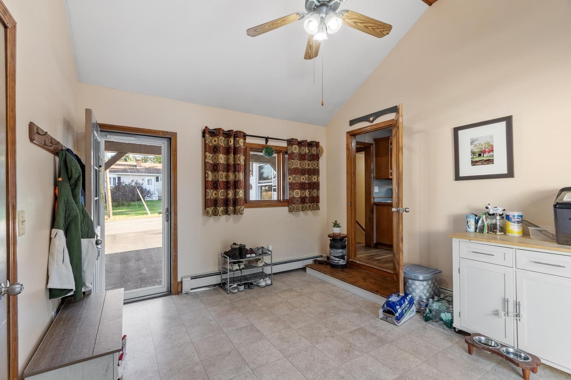 Single Family Residence at 26 Atlanta Street, Haverhill MA 01830, Haverhill, photo 40 of 42