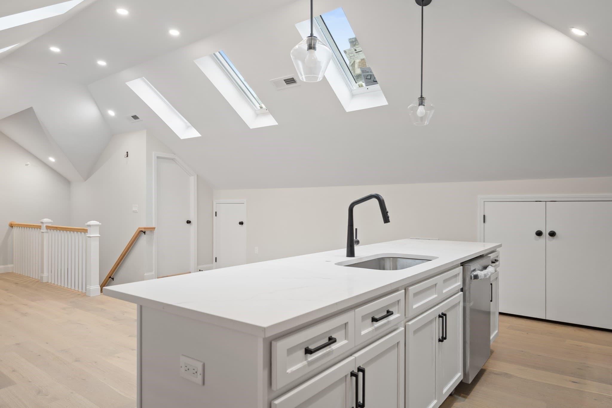 3 Family at 57 Notting Hill Road, Boston MA 02135, Boston, photo 13 of 21