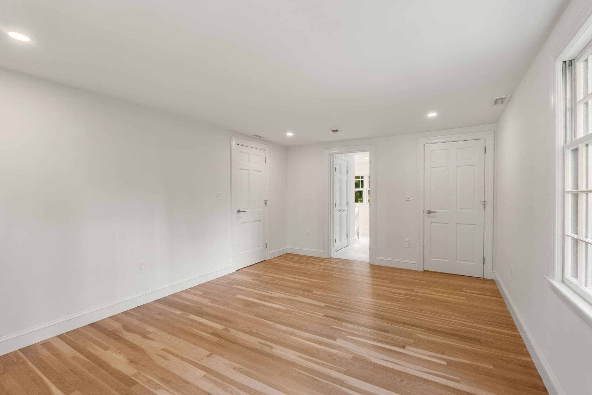 Single Family Residence at 95 Sylvan Ln, Weston MA 02493, Weston, photo 27 of 35