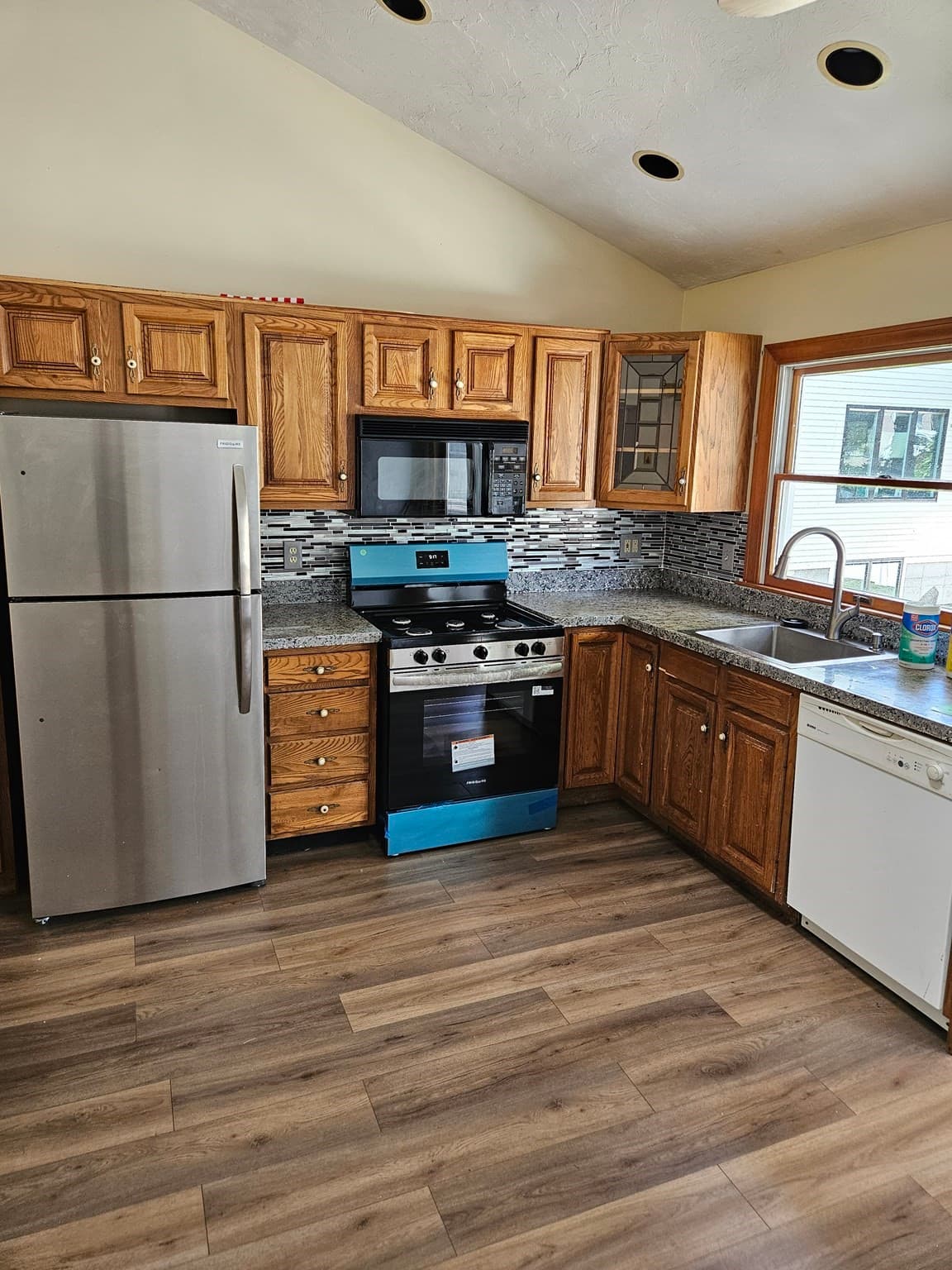 Multi Family at 87 Crafts St, Newton MA 02458, Newton, photo 3 of 16