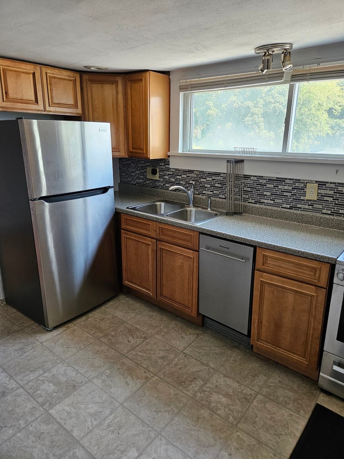 Multi Family at 87 Crafts St, Newton MA 02458, Newton, photo 14 of 16