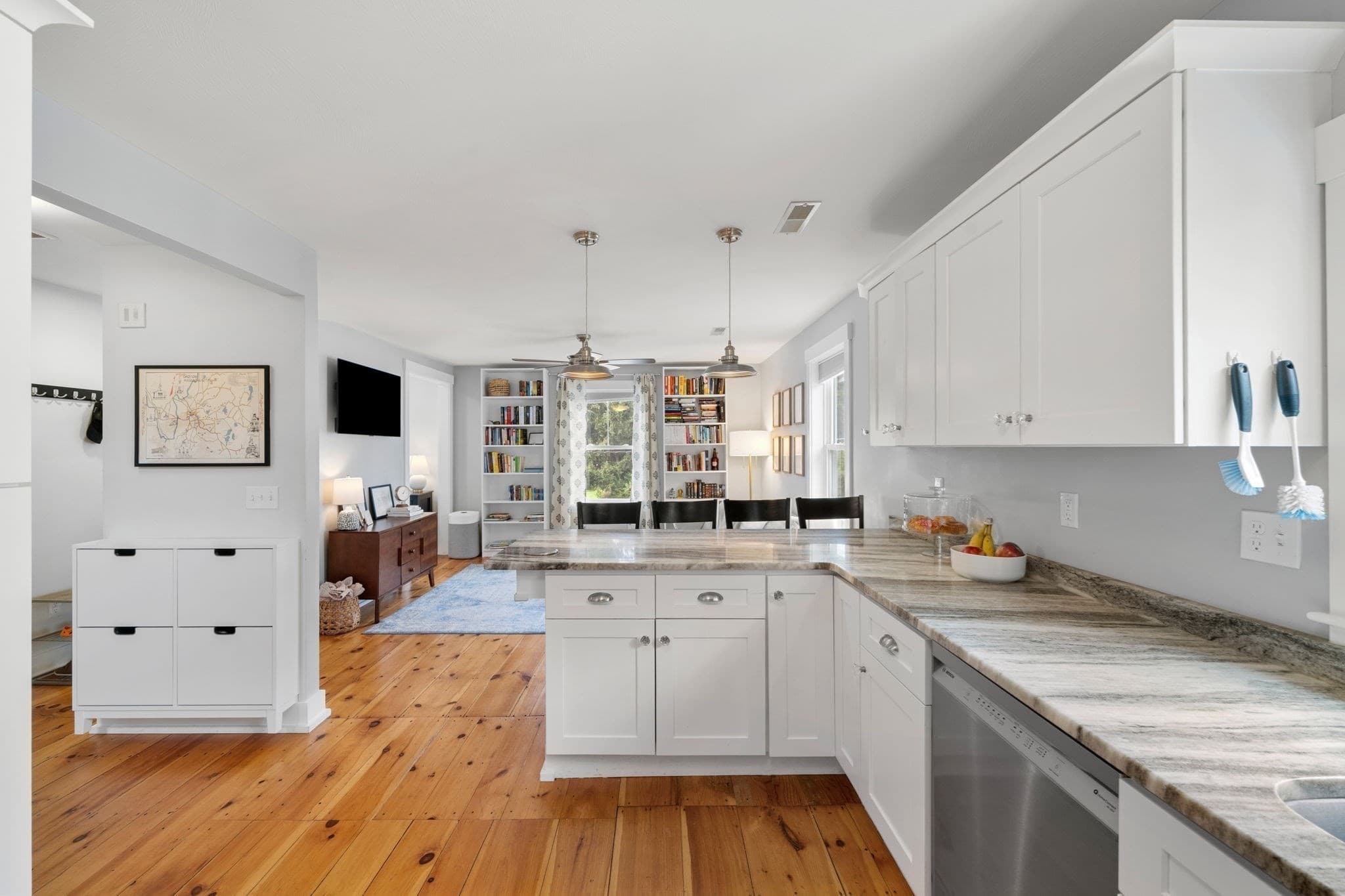 Condominium at 15 Court St # B, Groton MA 01450, Groton, photo 13 of 35
