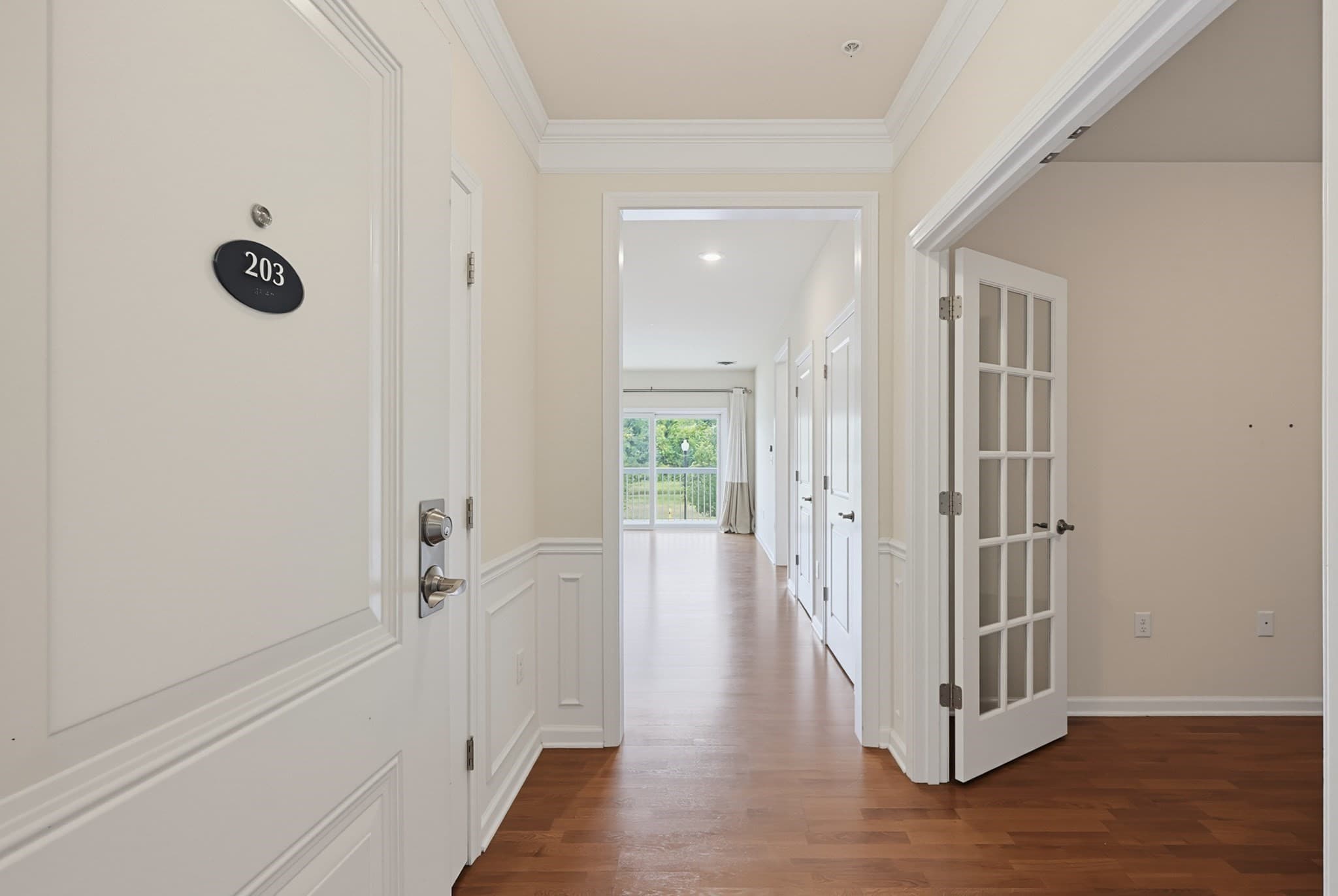 Condominium at 110 Trotter Rd # 2203, Weymouth MA 02190, Weymouth, photo 3 of 33