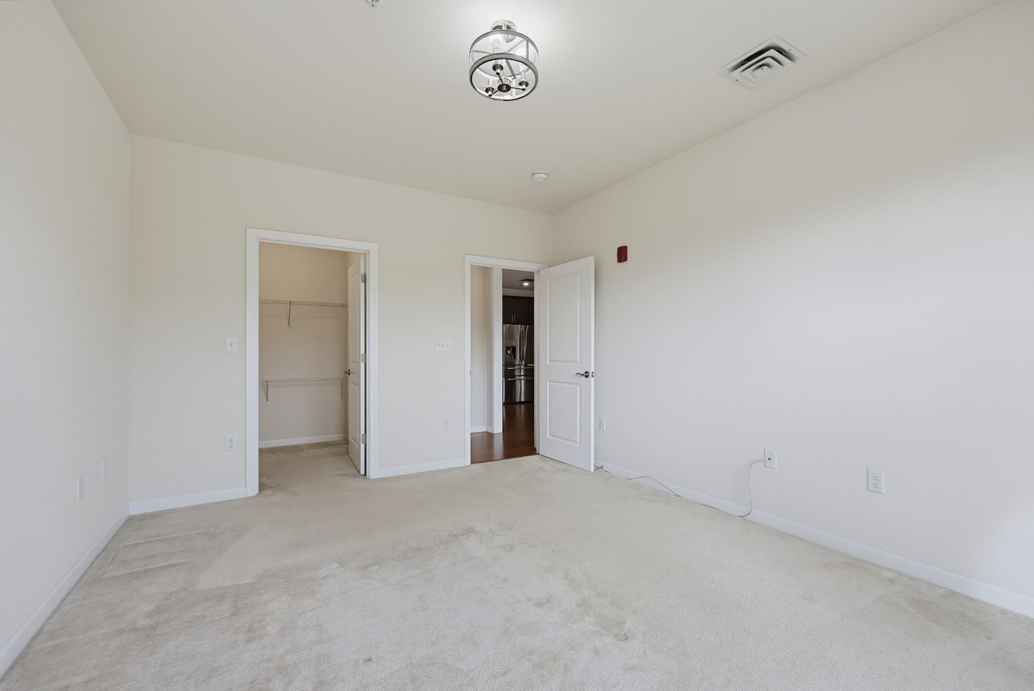 Condominium at 110 Trotter Rd # 2203, Weymouth MA 02190, Weymouth, photo 20 of 33
